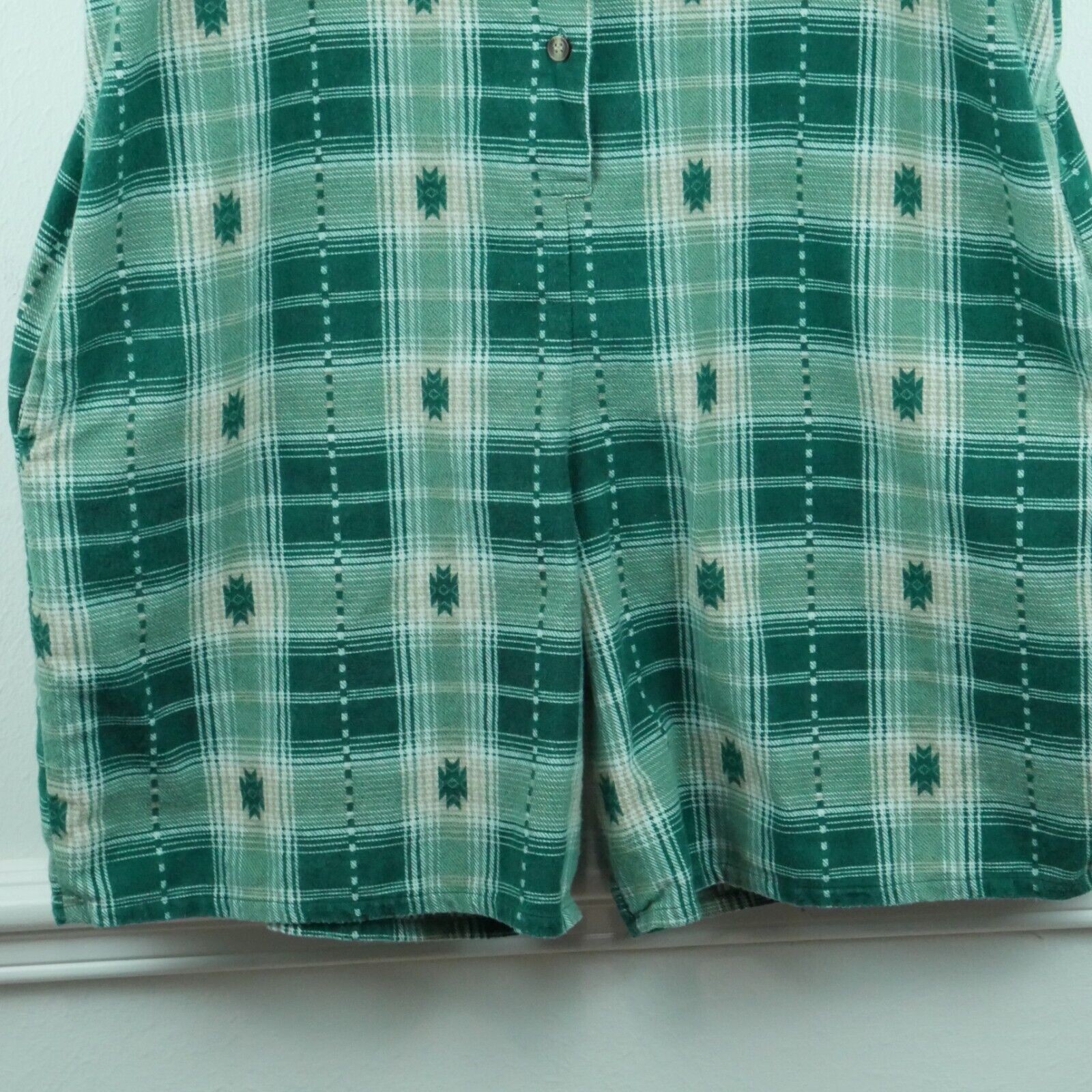 Vintage Women’s Large Pajamas One Piece Green Plaid Flannel 90s Grunge Cabincore