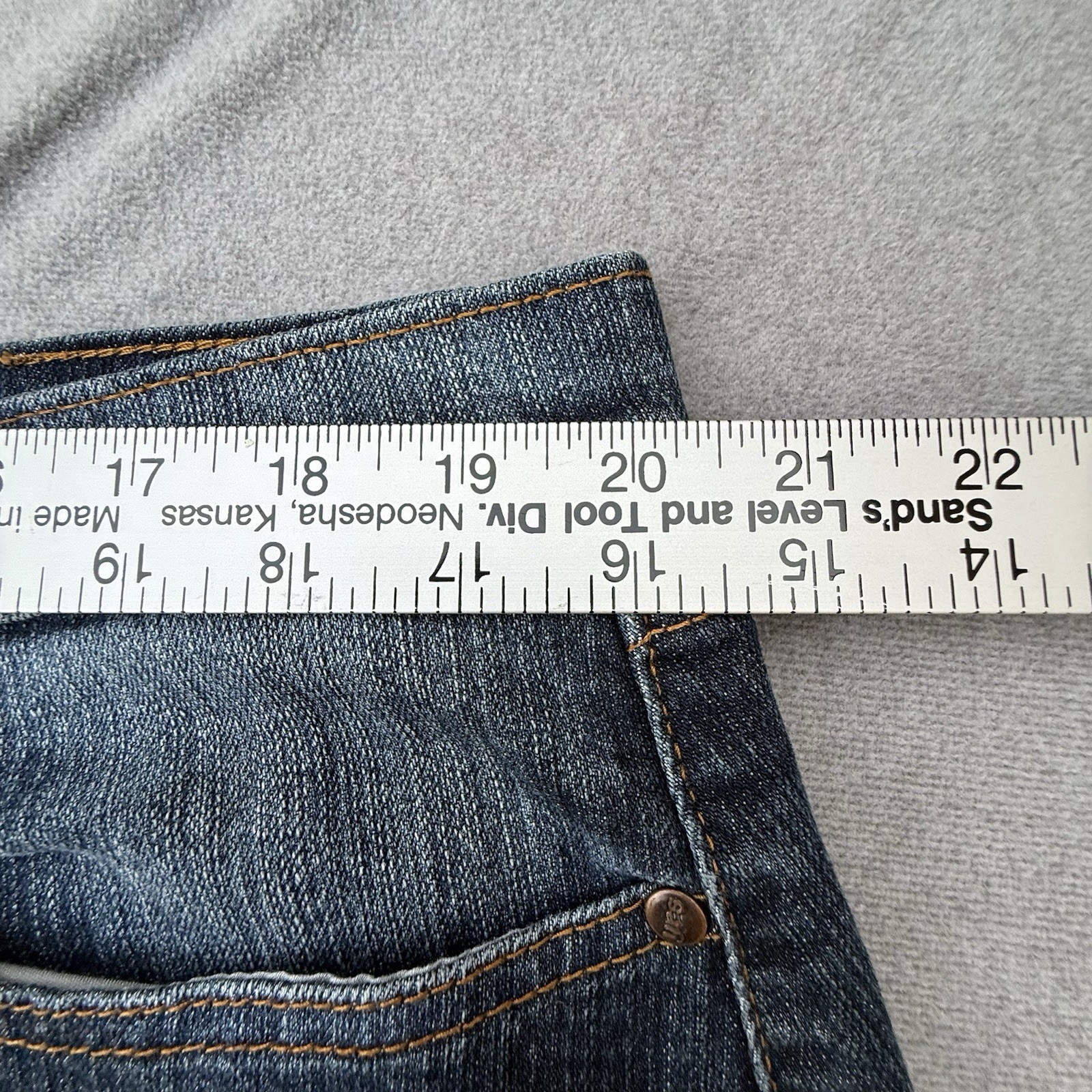 Quality Apparel Women’s Skirt Size 21/22 Jean Skirt Blue Denim