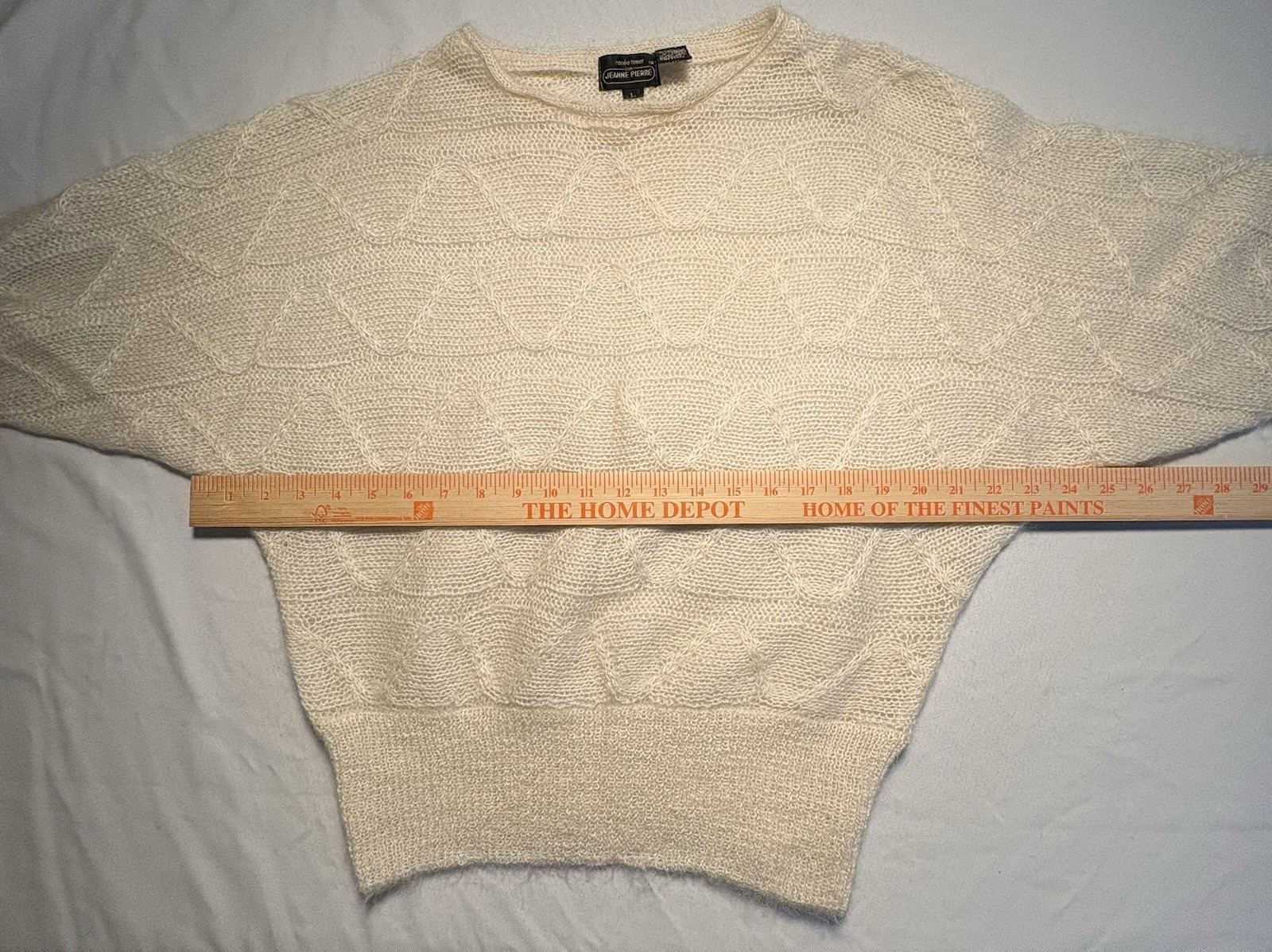 Vintage 80s Renee Tener Jean Pierre Cream Batwing Dolman Mohair Sweater