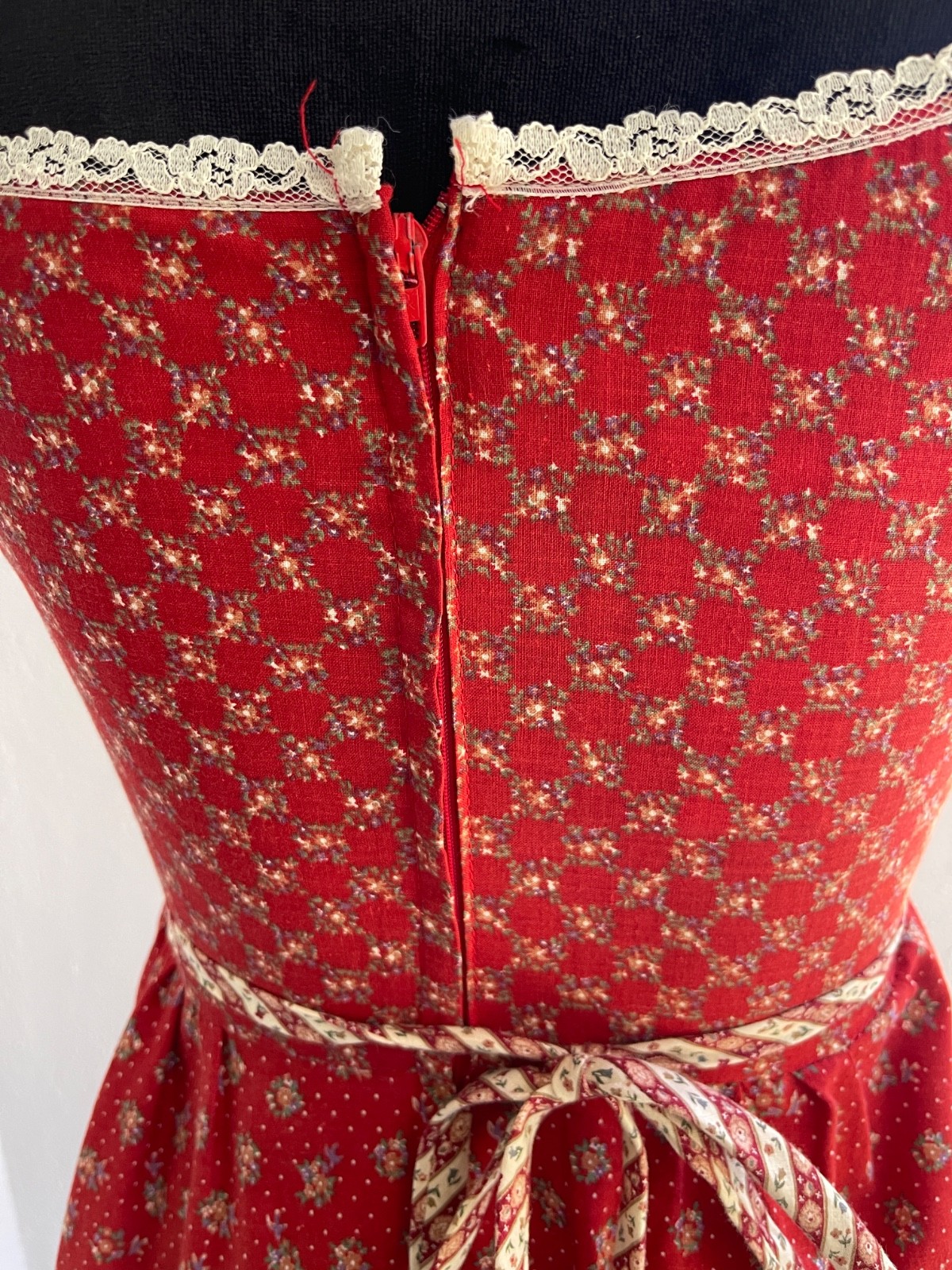 Vintage 70s Gunne Sax Red Calico Floral Sundress Velvet Corset Prairie Dress