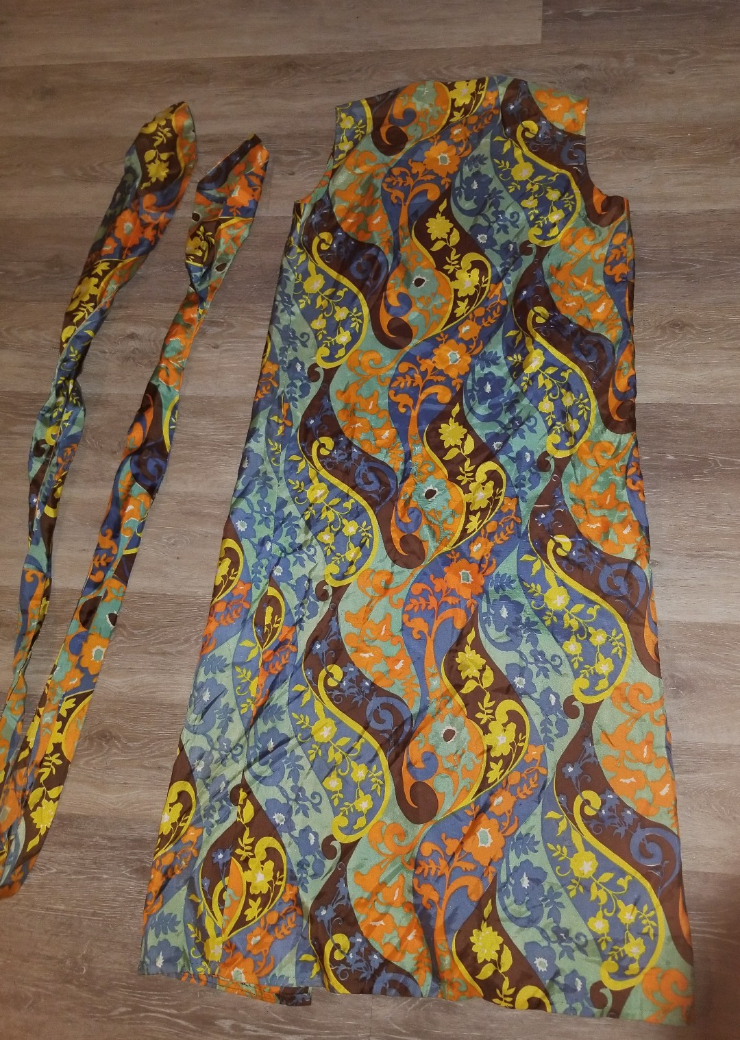 vintage long vest paisley silky extra long belt or head wrap casual or club wear
