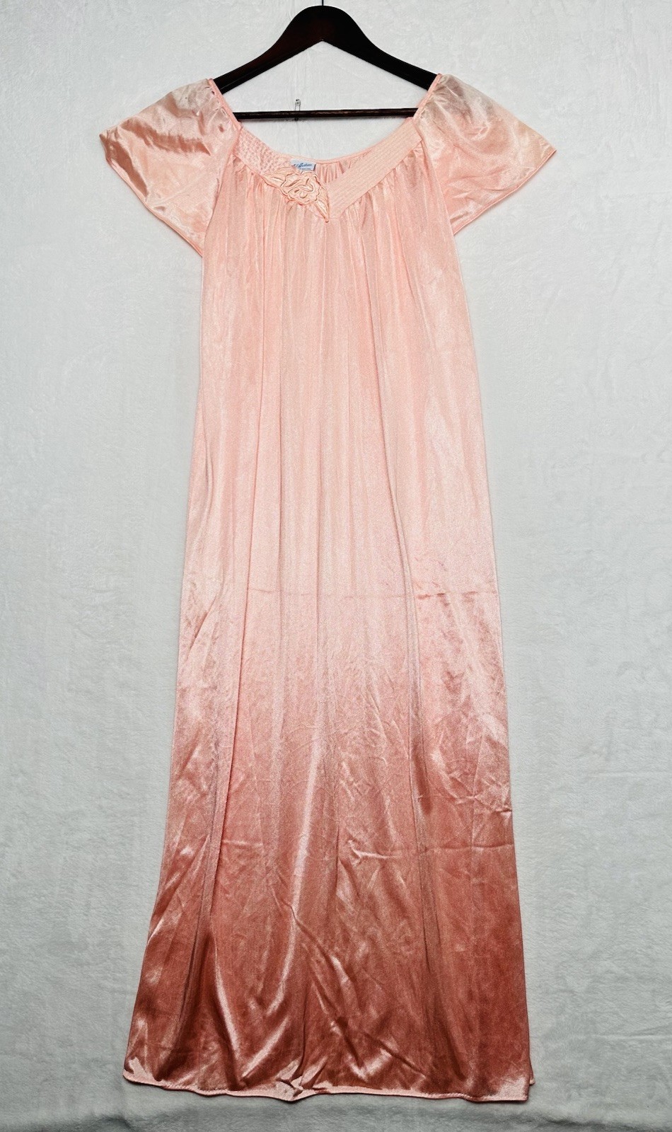VTG Jill Andrea Of New York Pink Nylon V-Neck Nightgown Gown Negligee Sz Medium