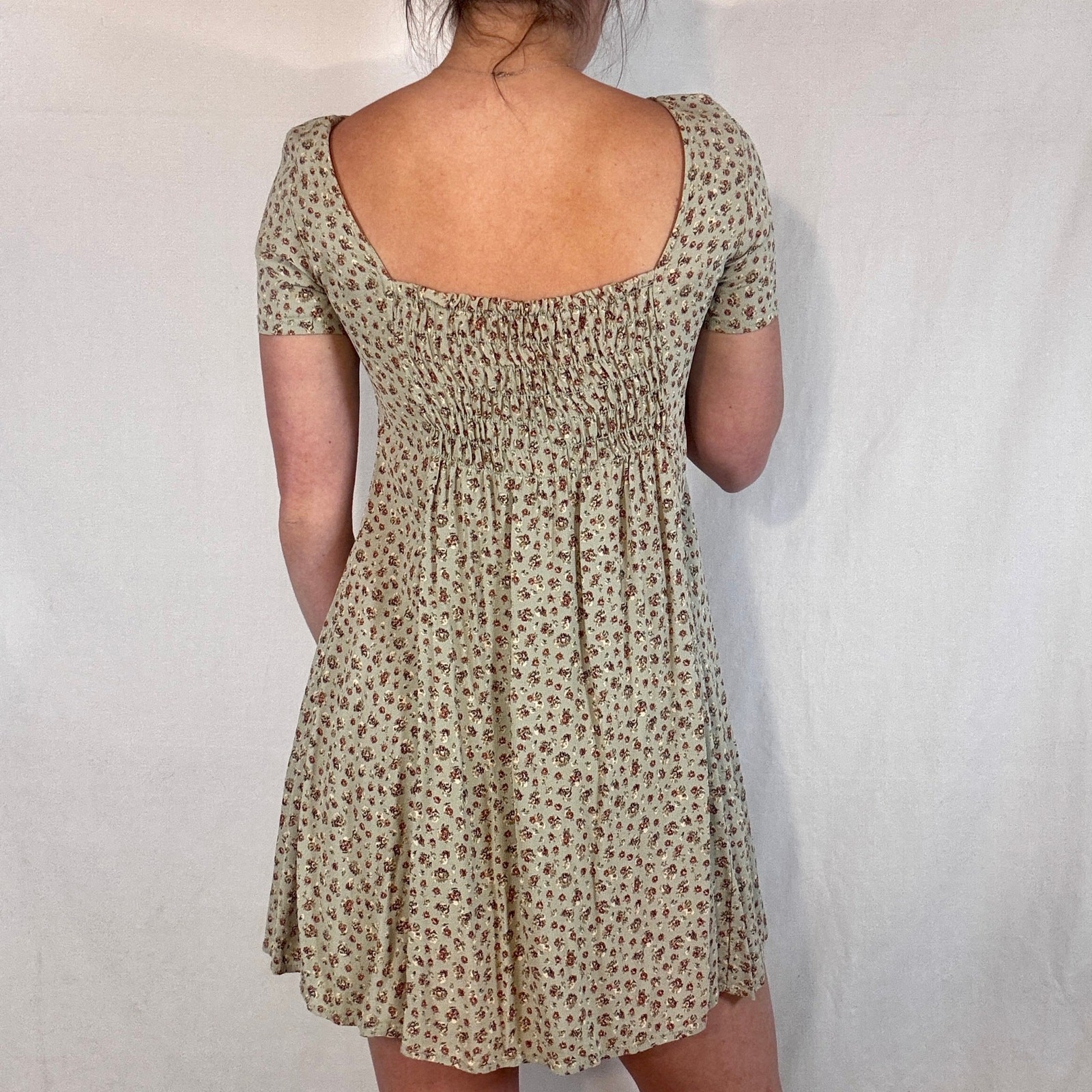 Vintage 1990s Ann Taylor Floral Mini Dress Green Bouquet Print Smocked Back 10P