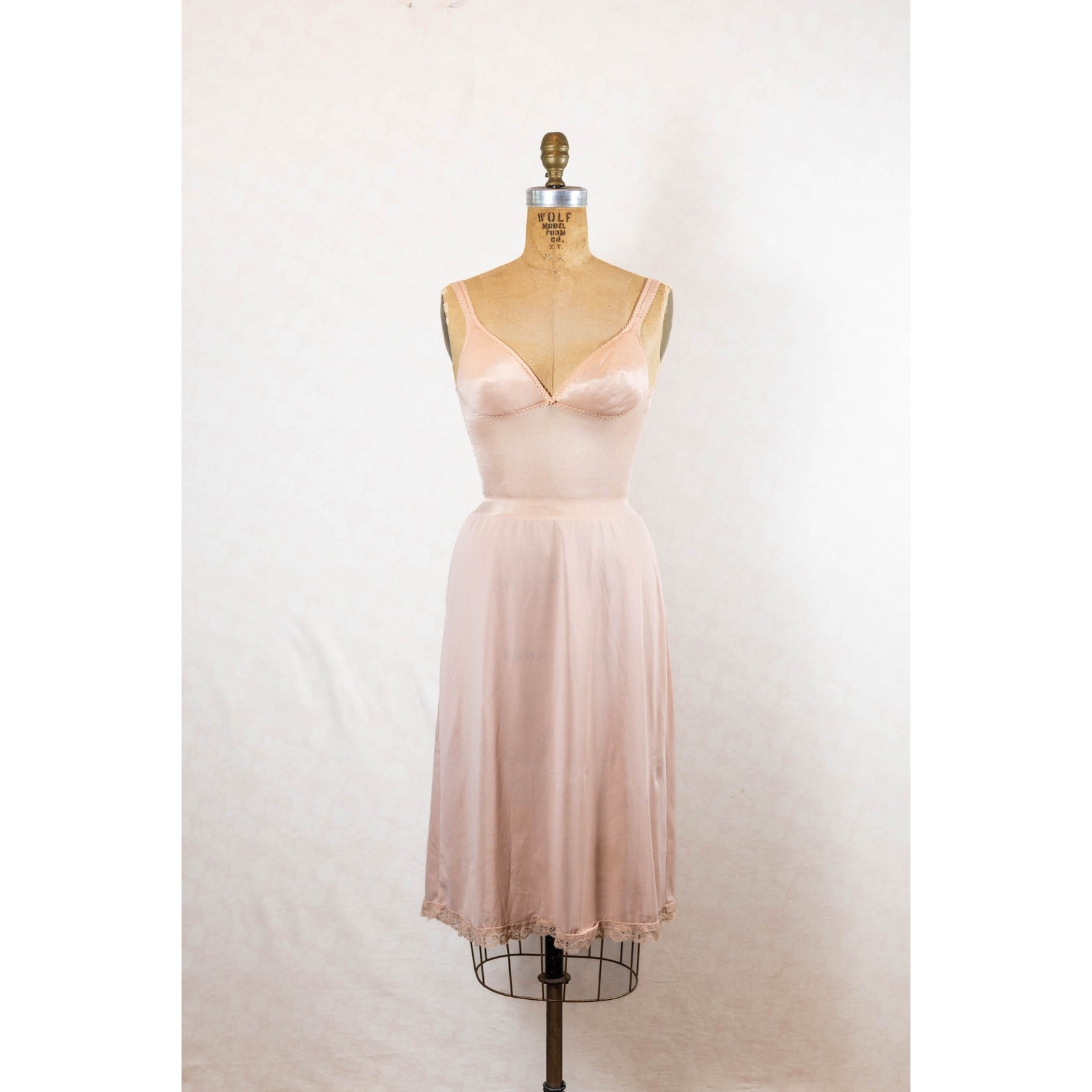 Vintage 70s Olga No Seam Bodysilk Slip Dress, 34A Lingerie Style 395, Blush Nude