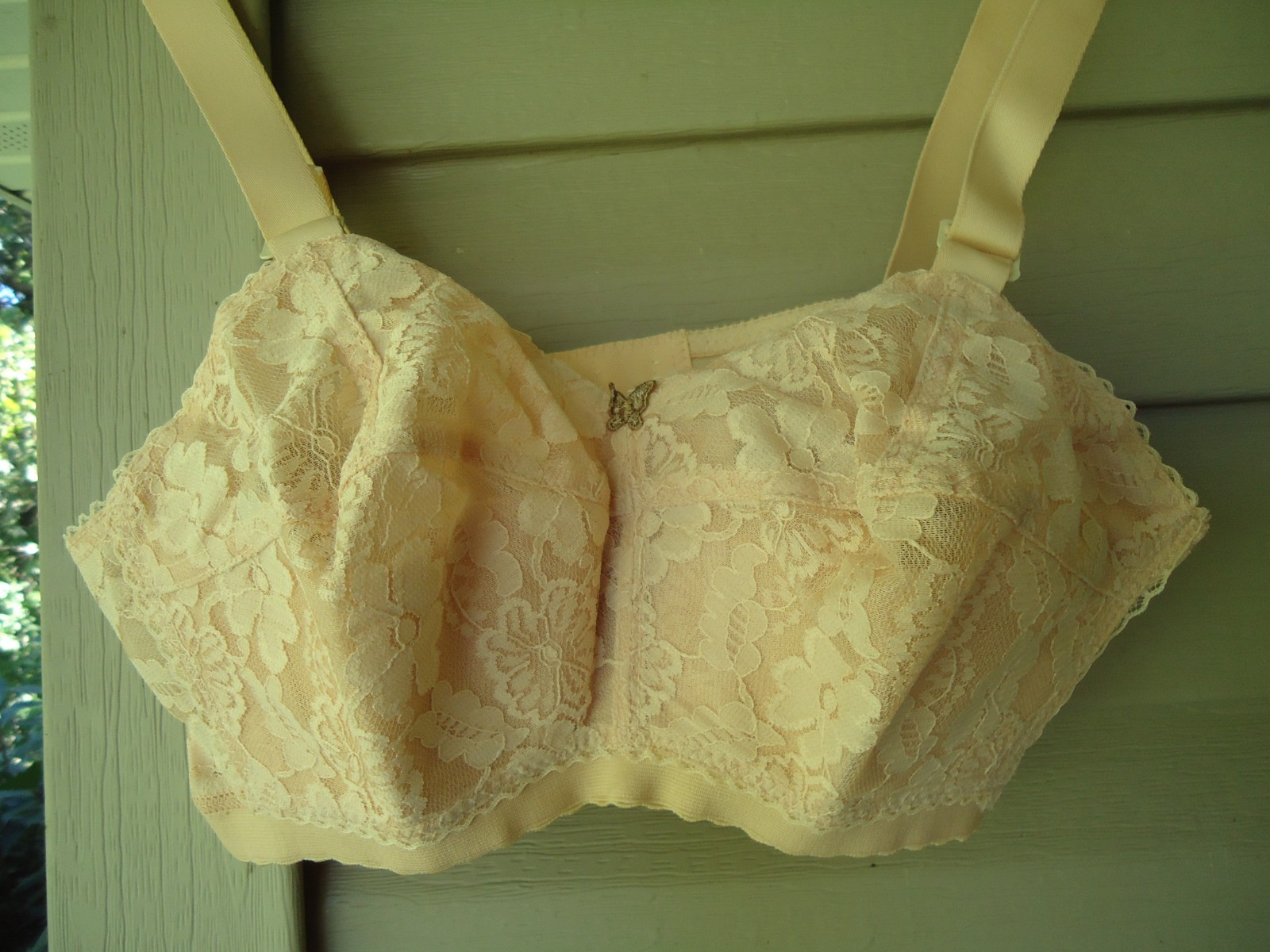 VTG Lady Cameo Dallas Bra 32E Style 708 Pointy Soft Cup Couture 60s Bullet