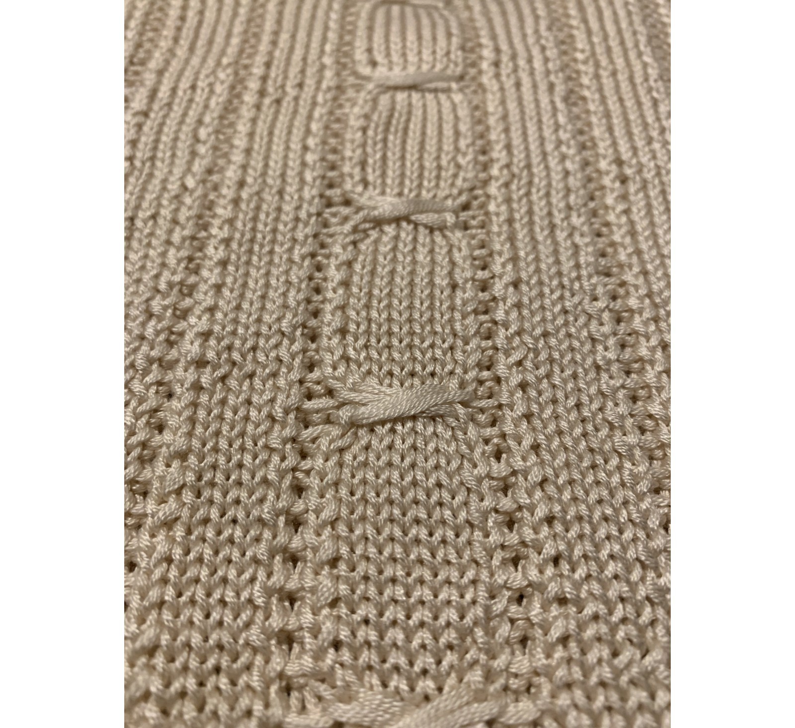 Vintage Archive 80’s Burberry 100% Silk Undyed Knit Sweater Vest – M