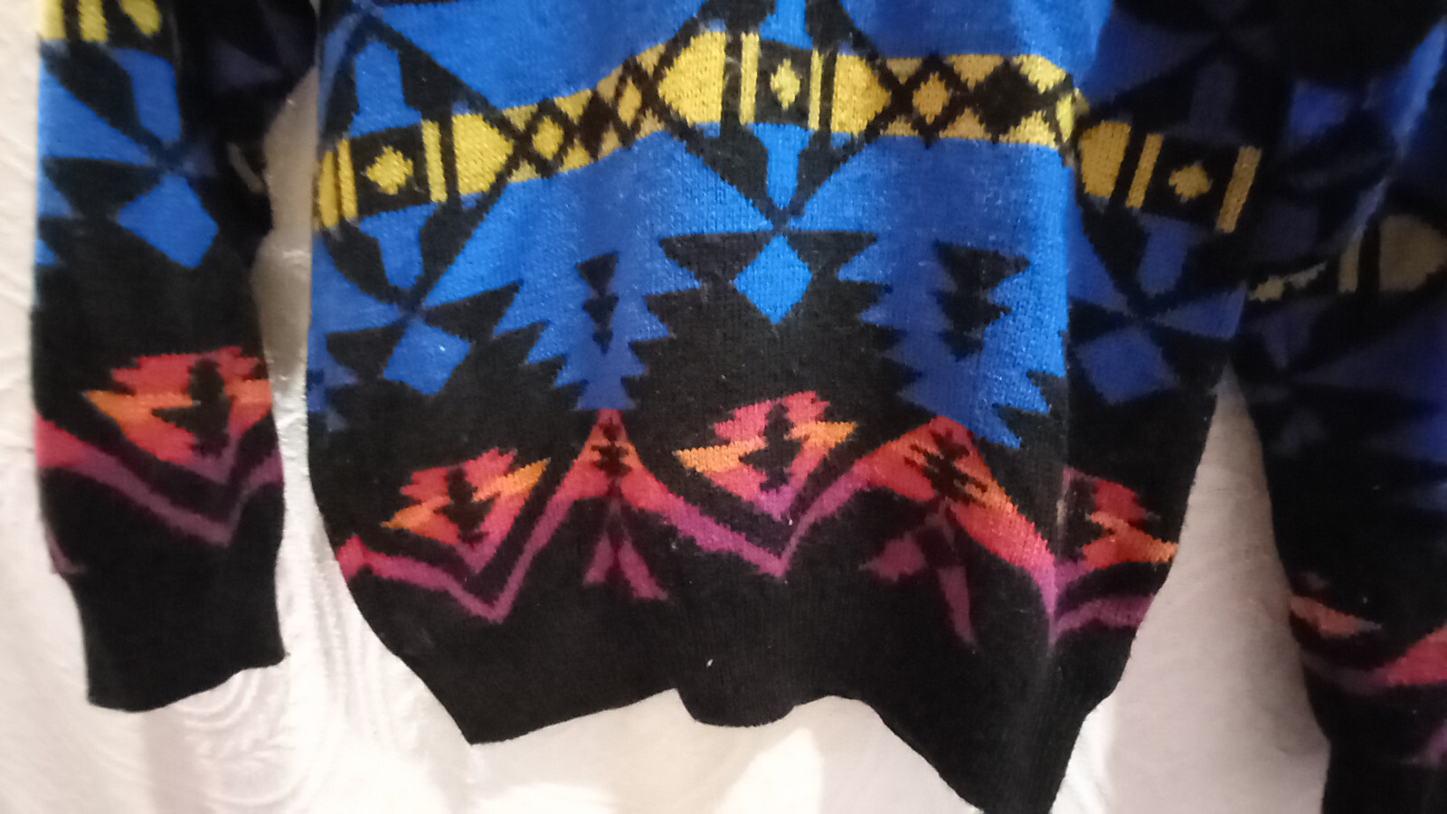 Vintage Hasting & Smith Aztec Design Bold Jewel Colors Thick Sweater M