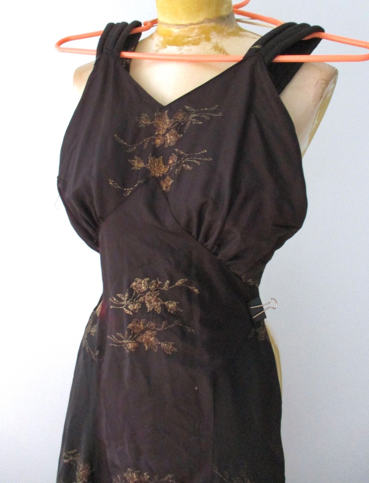 Vtg Edwardian 1910s black evening gown dress embroidered flowers puddle hem XS