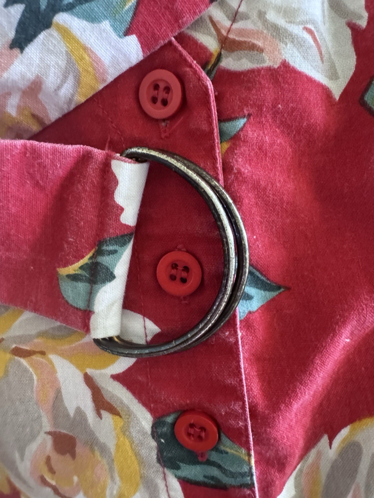 Vintage 80s Red White Rose short sleeve button down by Sunshine Starshine Dress
