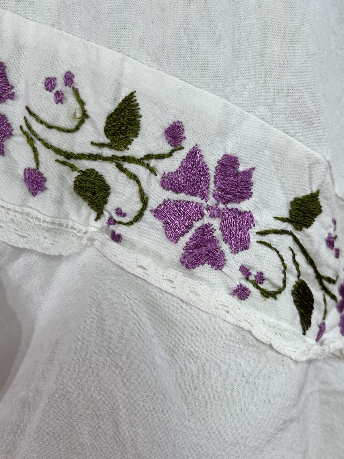 Vintage 1970s Mexican White Cotton Purple Flower Embroidered Halter Dress 70s