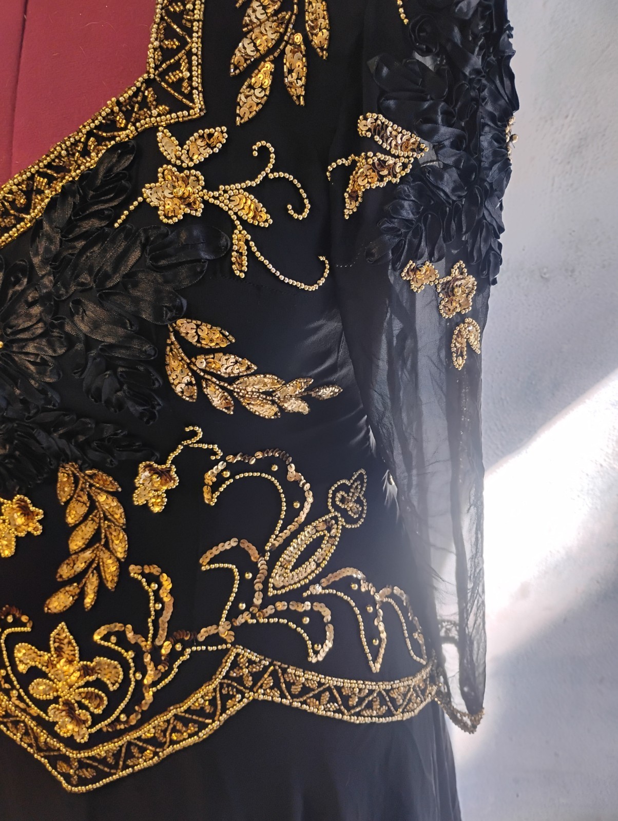 Isabella Gold Sequin Beaded Silk Evening Gown Formal Glam Rock Luxury Sz 20