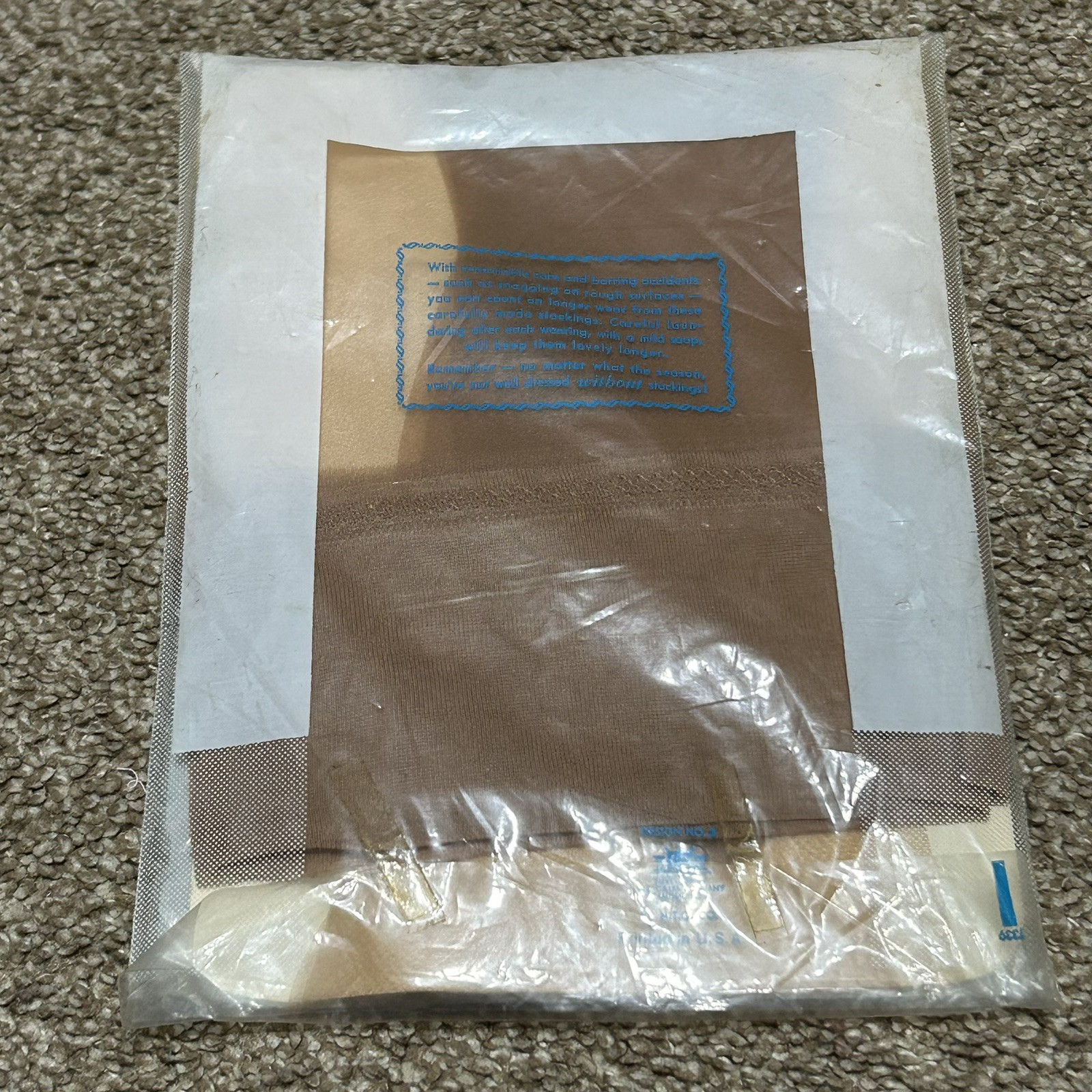 NWT NOS Vintage Exquisite Beige Seamless Mesh Stockings Hosiery Pinup Sz 9 1/2