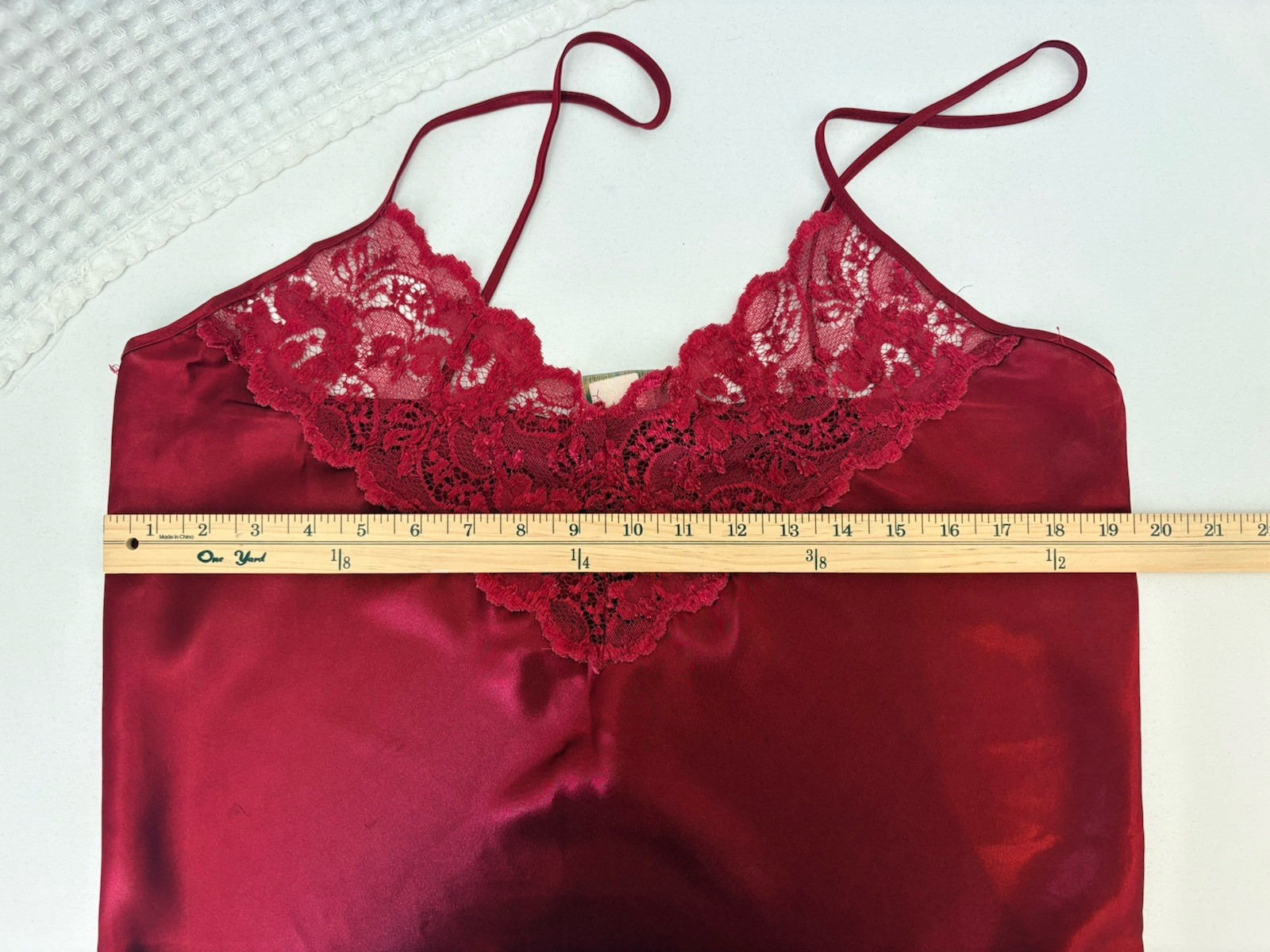 Vintage Alexandra Nicole Red Satin And Lace Chemise Nightgown Slip Dress 90s Y2K