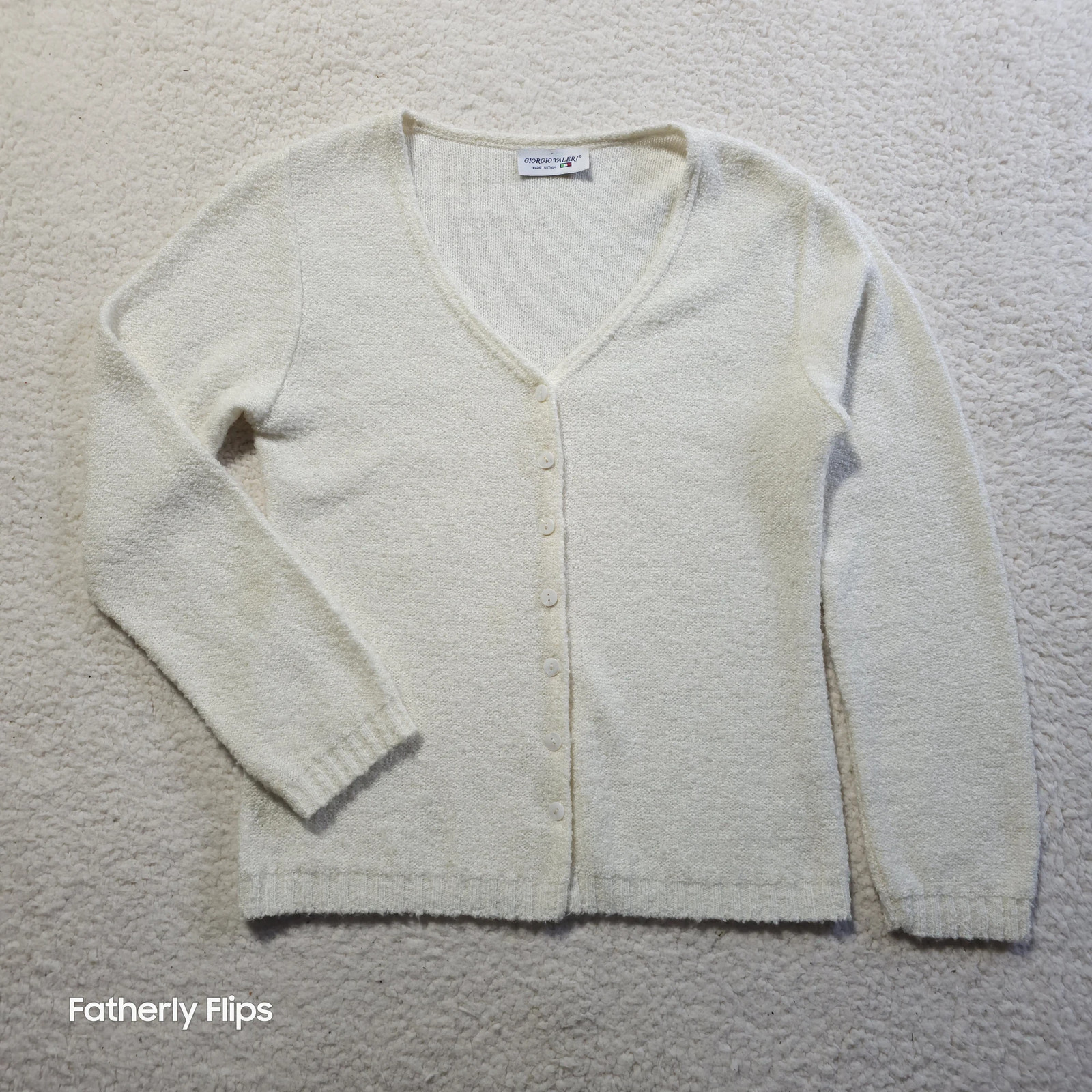 Giorgio Valeri V-Neck Pearl Button Cardigan 50% Wool Blend Boucle Cream Italy