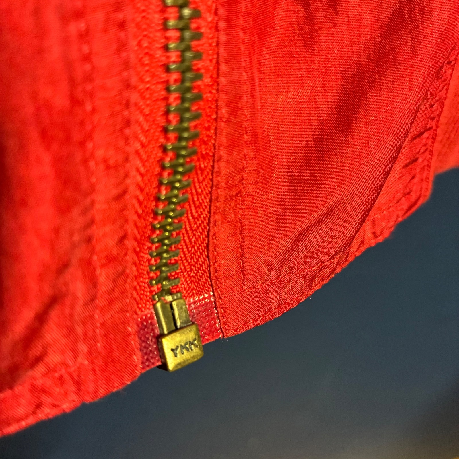 Vintage Y2K YKK Bisbee Women’s Large/XL Silk Bomber Red Zip Up Jacket
