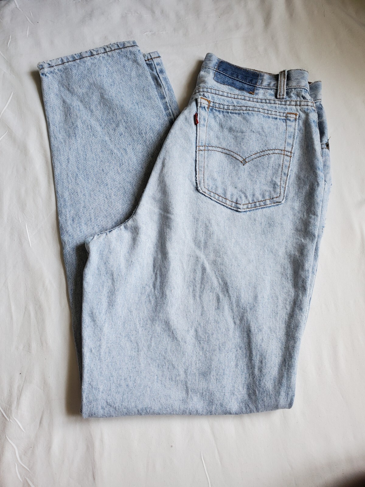 Vintage woman’s Levi’s-approx sz 6 see measurements-high rise-likely 550’s
