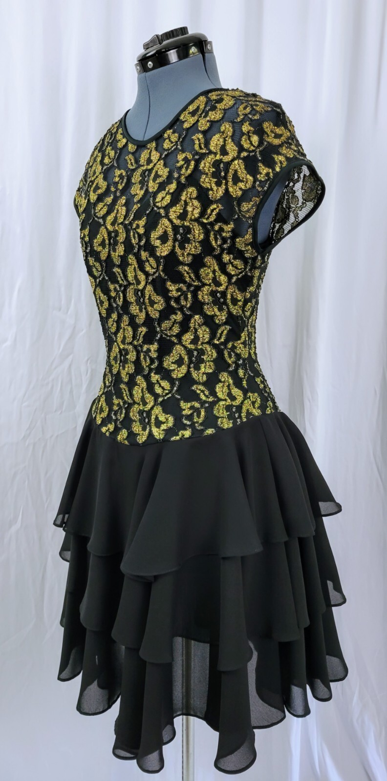 Vintage Late Edition Gold & Black Lace Bodice Dress w Tiered Skirt Size 10