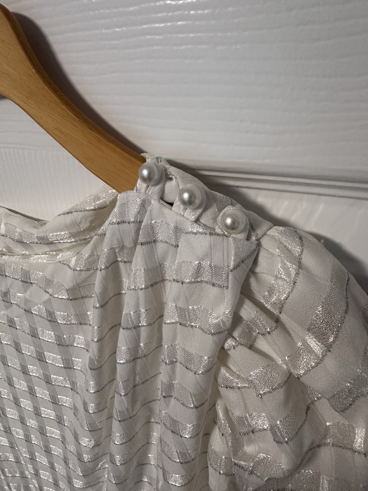 Vintage 1980s J.B. Express Women’s White And Metallic Silver Dress Size 10