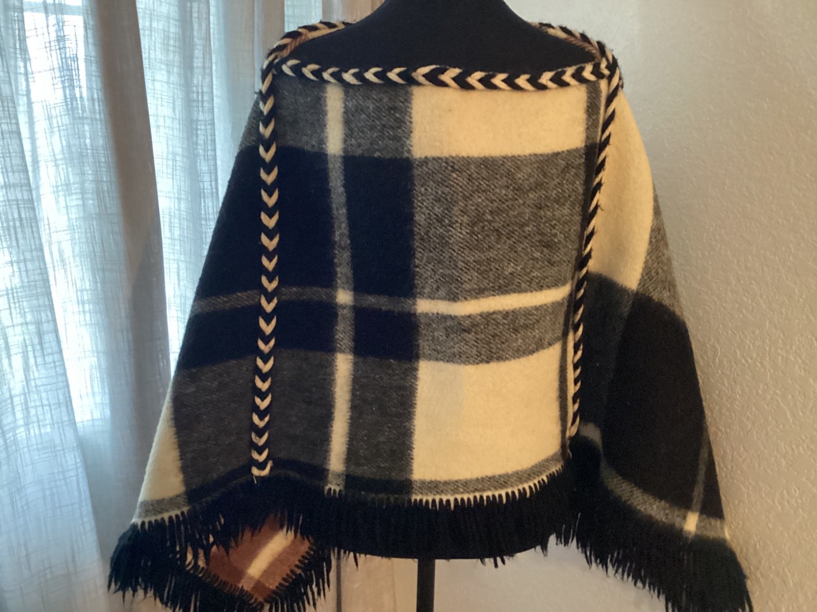Vintage 70’s reversible Wool Hippie-chic Shawl Poncho