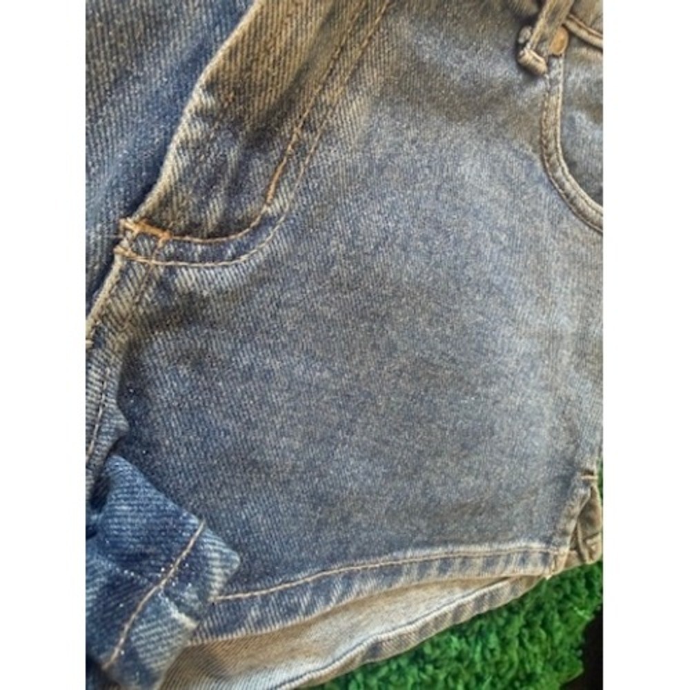 Blue Asphalt Womens Low Rise Denim Shorts Medium Wash Blue Size 5 90s Y2K Style