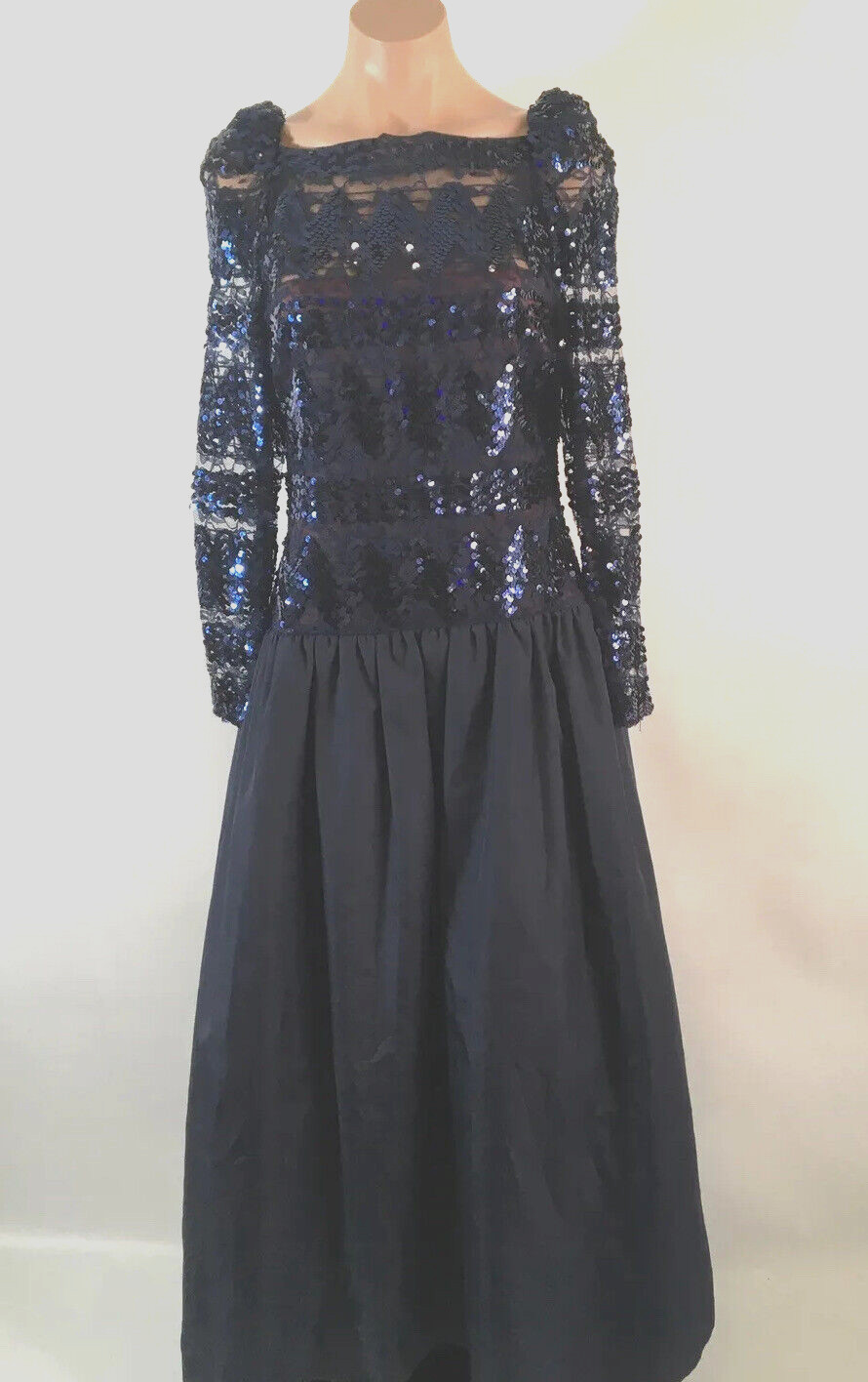 Vintage Neiman Marcus Lee Jordan NY Blue Sequined Women’s dress ILGWU Sz 12