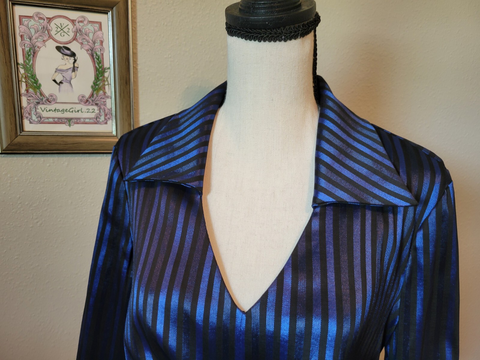 Vtg Joseph Ribkoff Blue & Black Shimmer Striped Formal Blouse/Jacket, Size 4