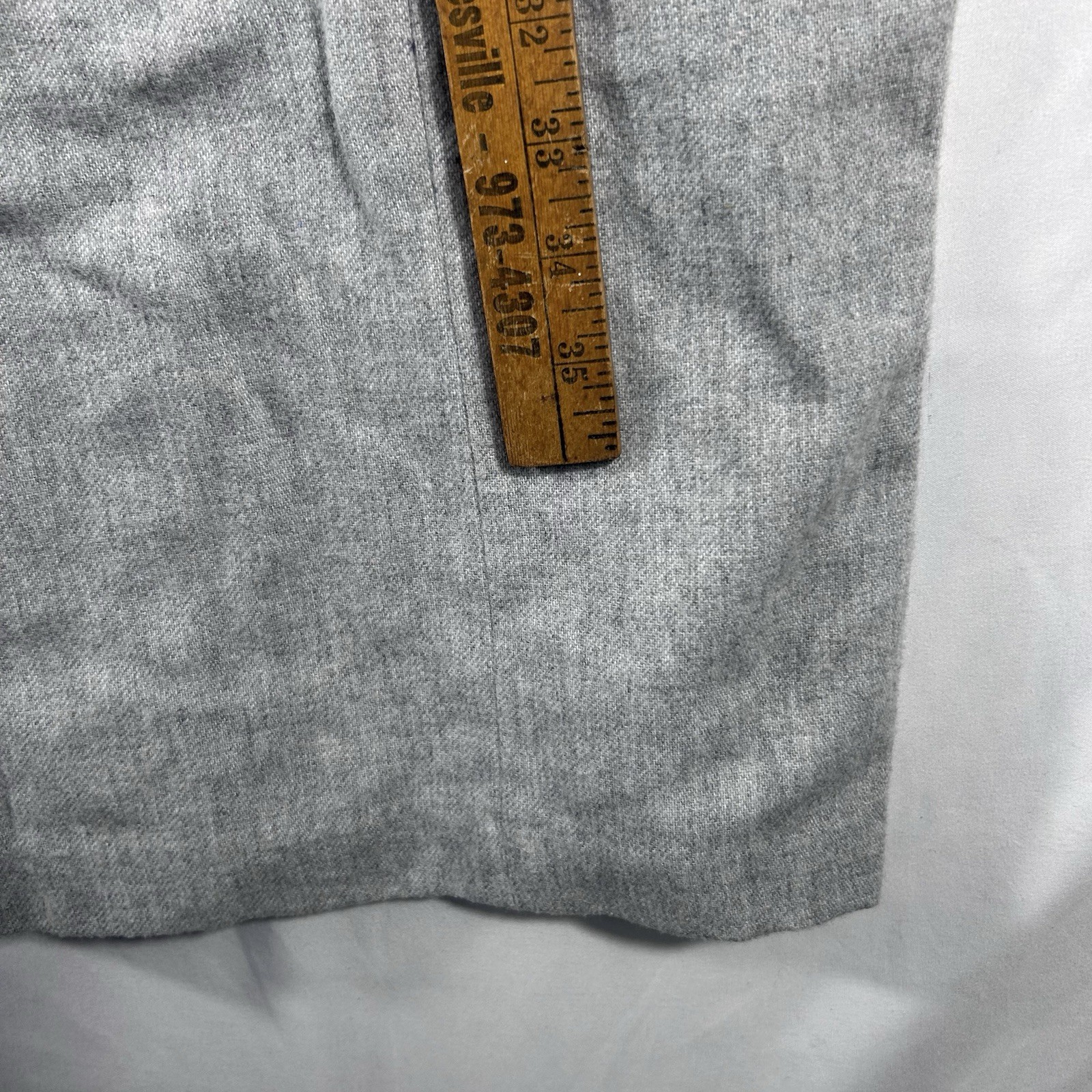 Vintage women’s Wool Blend Midi Dress Long Sleeve Gray Minimalist Size 8 USA