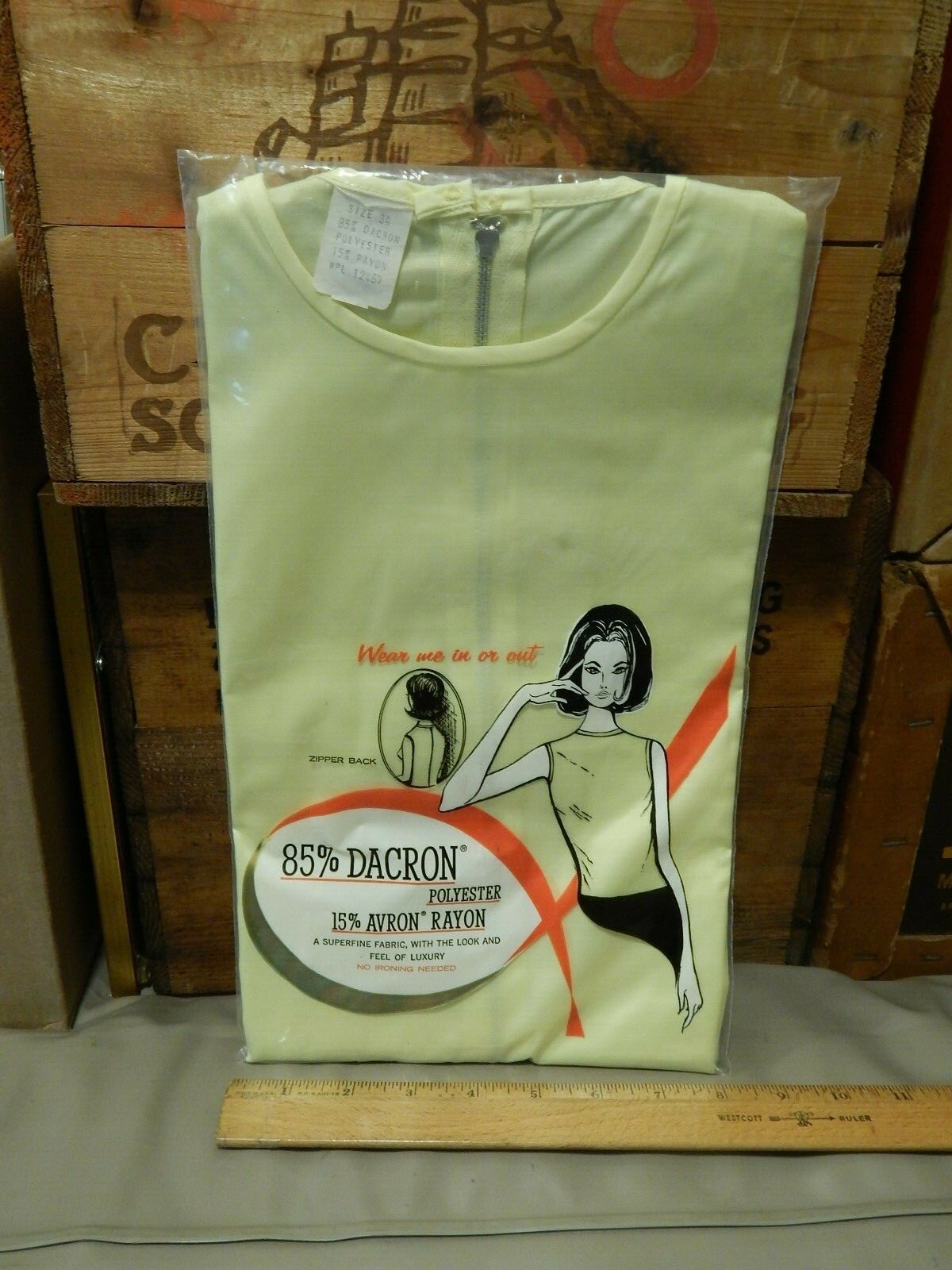 Canary Yellow Short Sleeve Shirt w/ Zipper Back NOS Dacron Polyester Avron Rayon