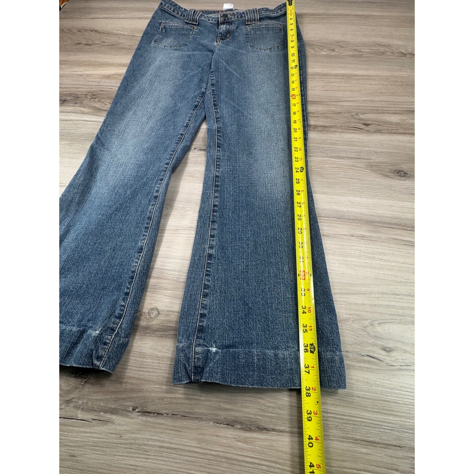 2000s Y2K SO Flare Jeans Low Rise Embroidered Pockets Size 11 pants are hemmed