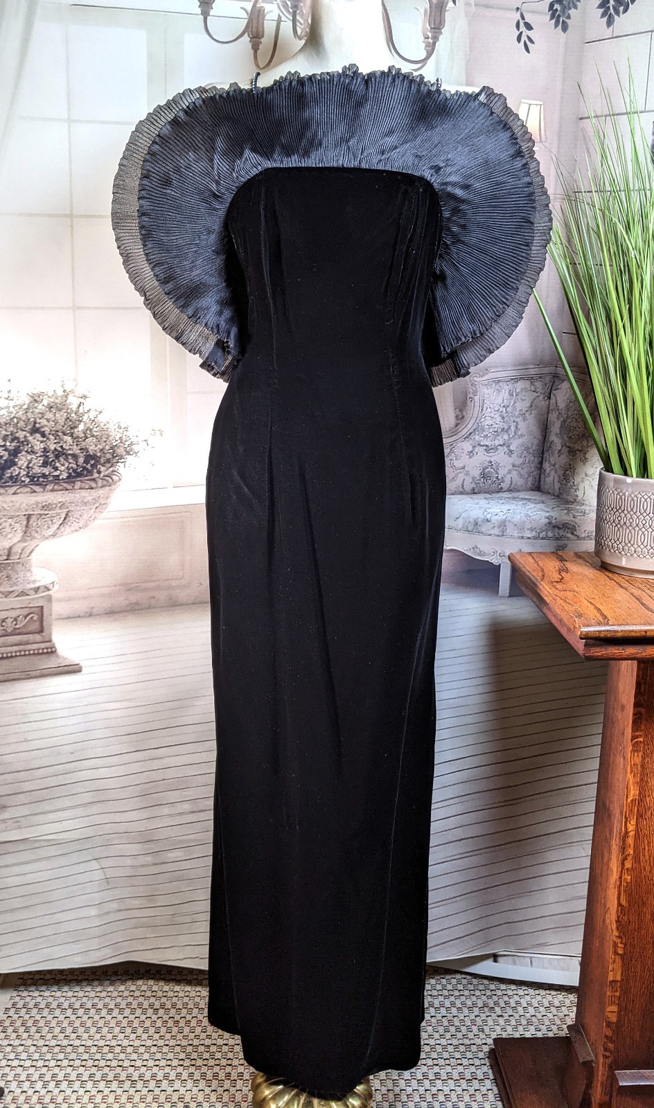 Vintage Nolan Miller Dynasty Collection Couture Origami Black Velvet Gown Sz 8