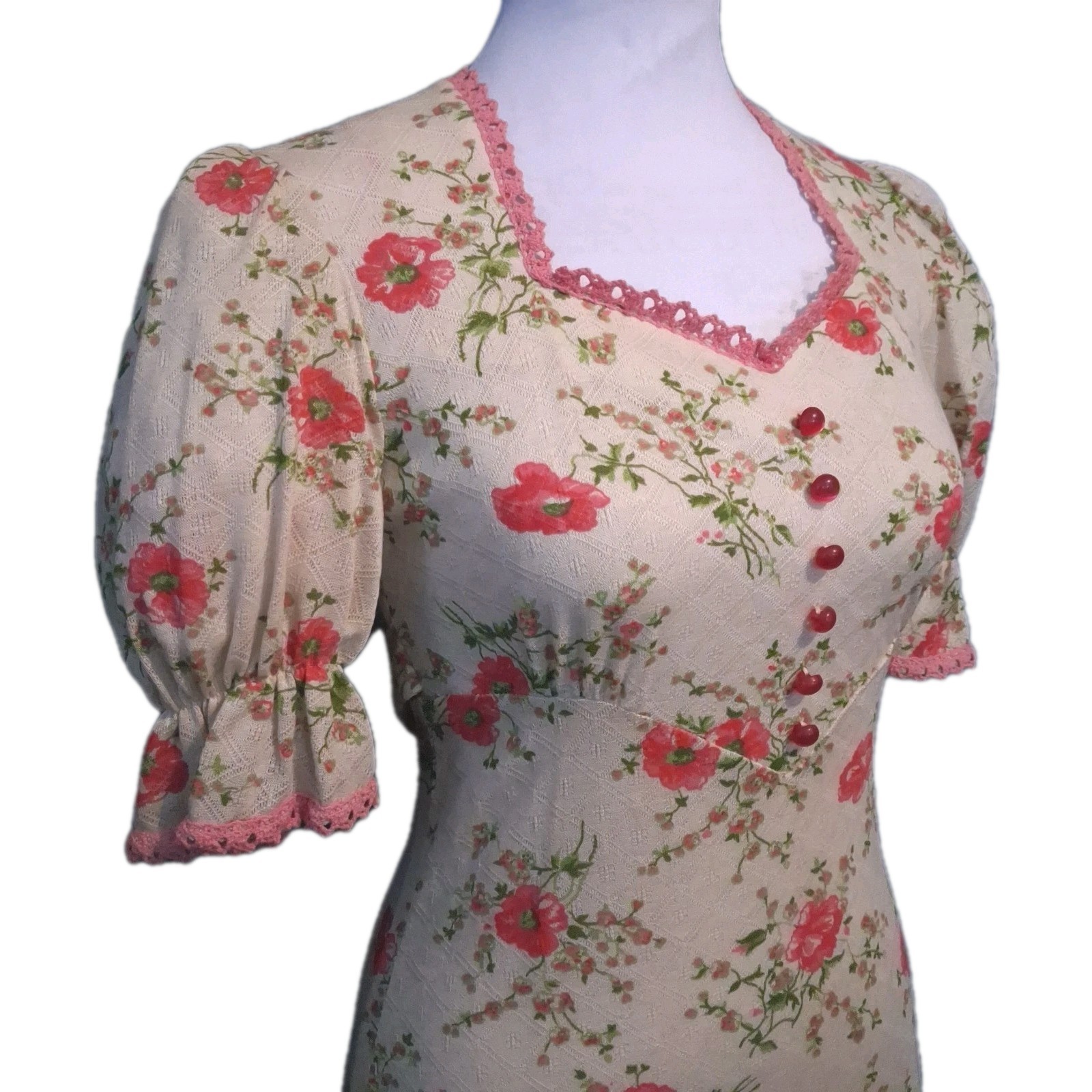 Vintage Maxi Dress Sweetheart Neckline Empire Waist Ditsy Floral Early 70s Sz 7