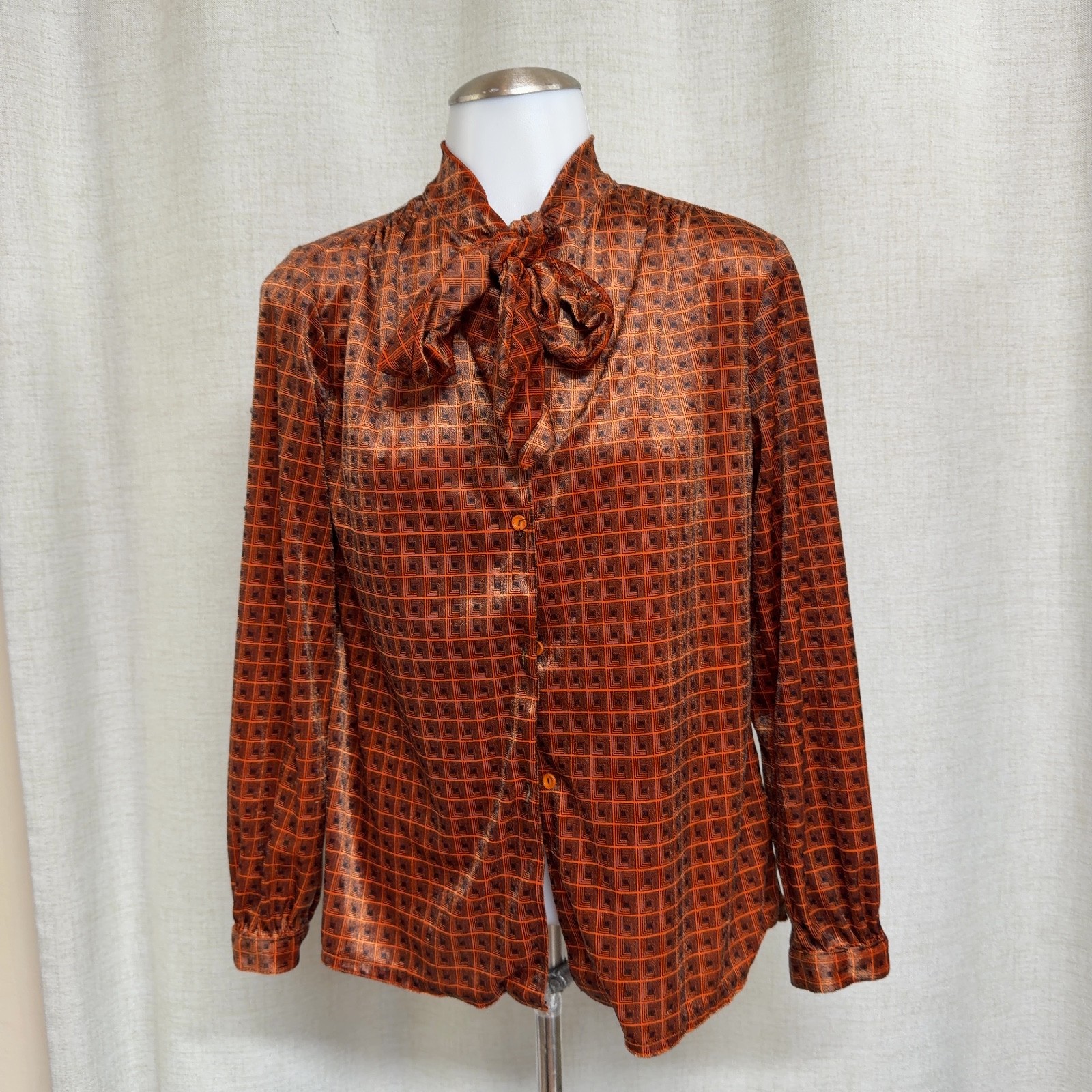 Vintage YOU AI Orange Black Velour Blouse Geometric Pussybow Shirt sz L RC