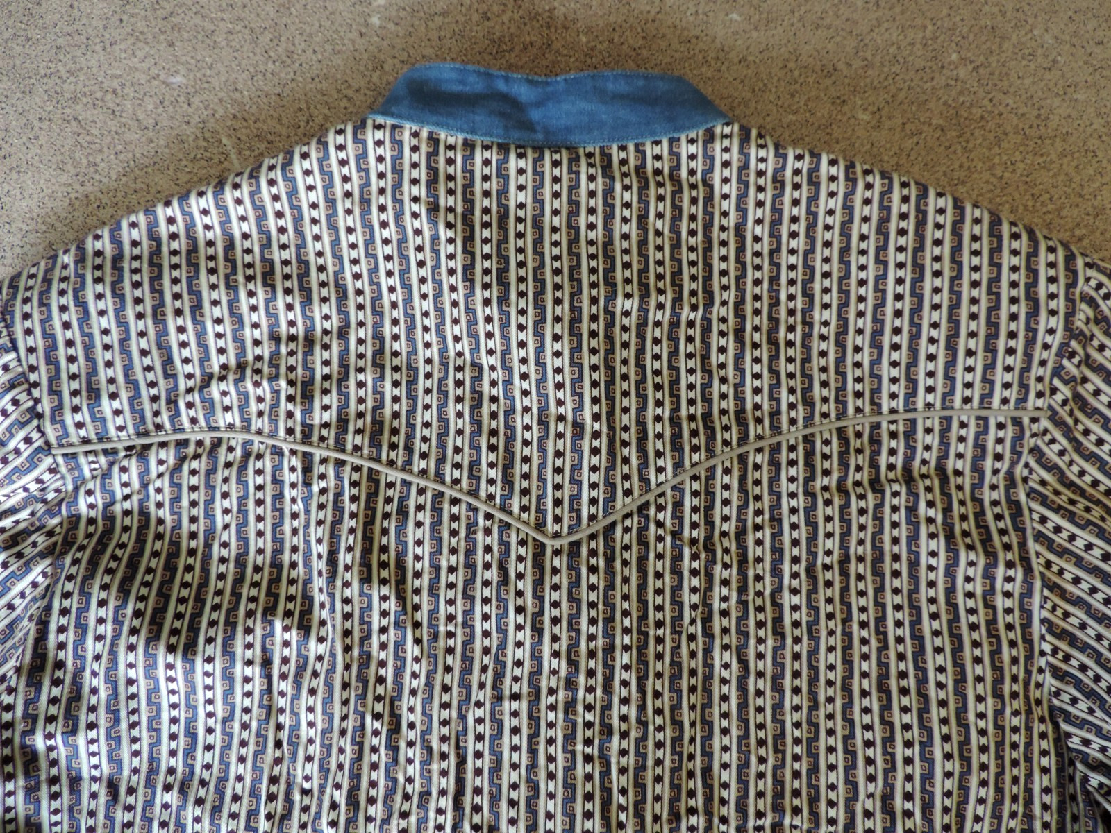Womens VTG Wrangler Western Wear cowboy rodeo aztec print no collar shirt sz XL