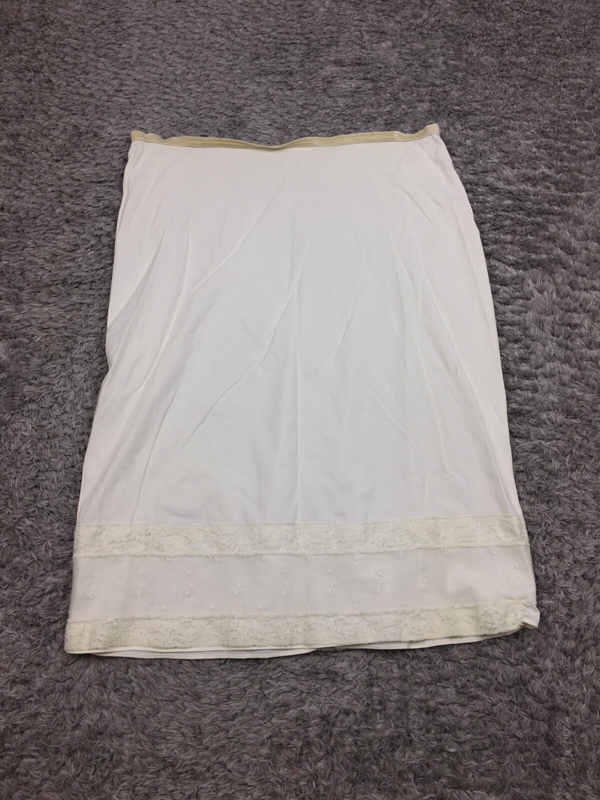 Lorraine Half Slip Size Small Beige / Nude Stretch Pull On Vintage