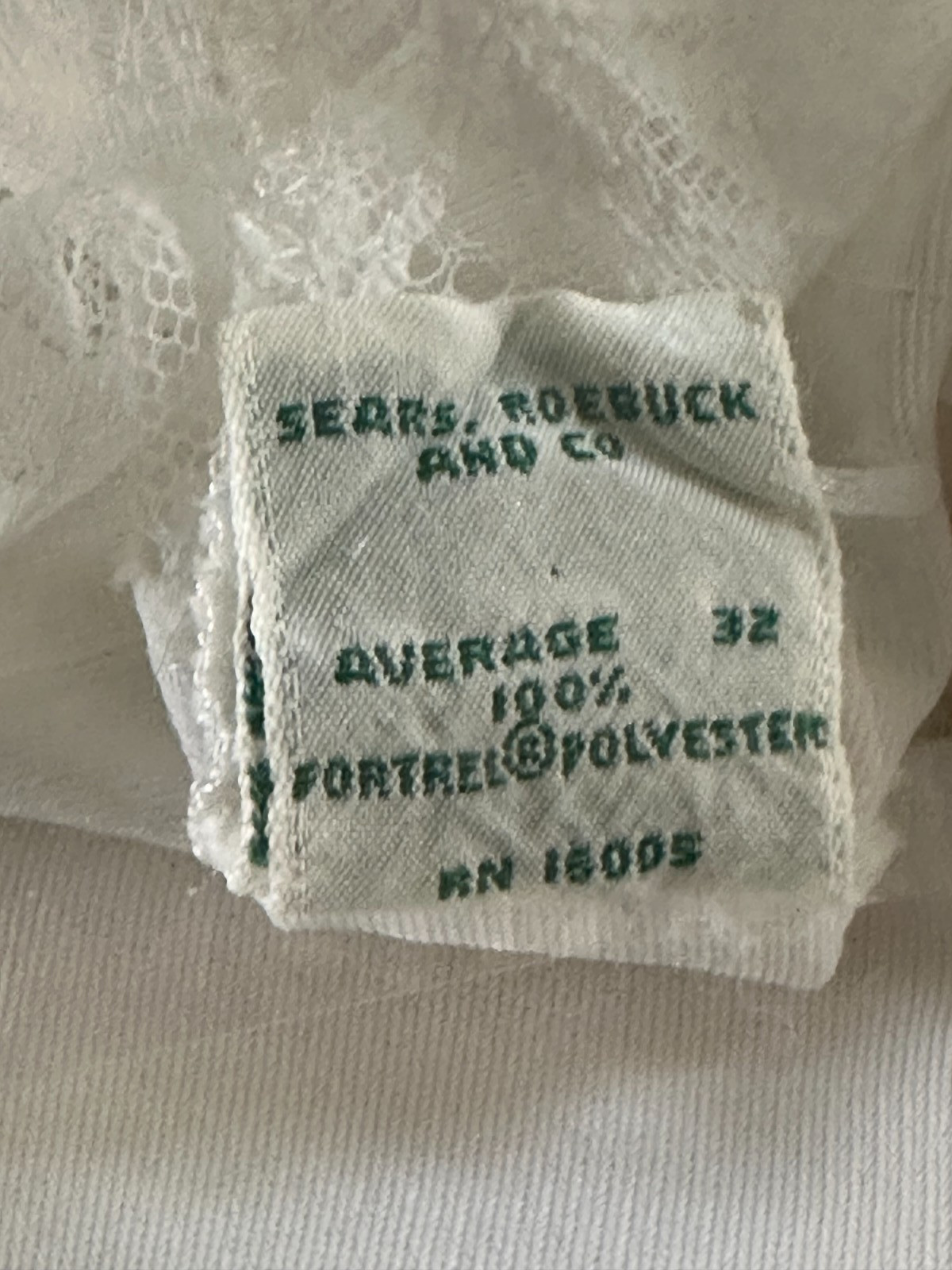 Vintage Sears Anti-Cling Antron Nylon Full Slip Silky White Sz 32