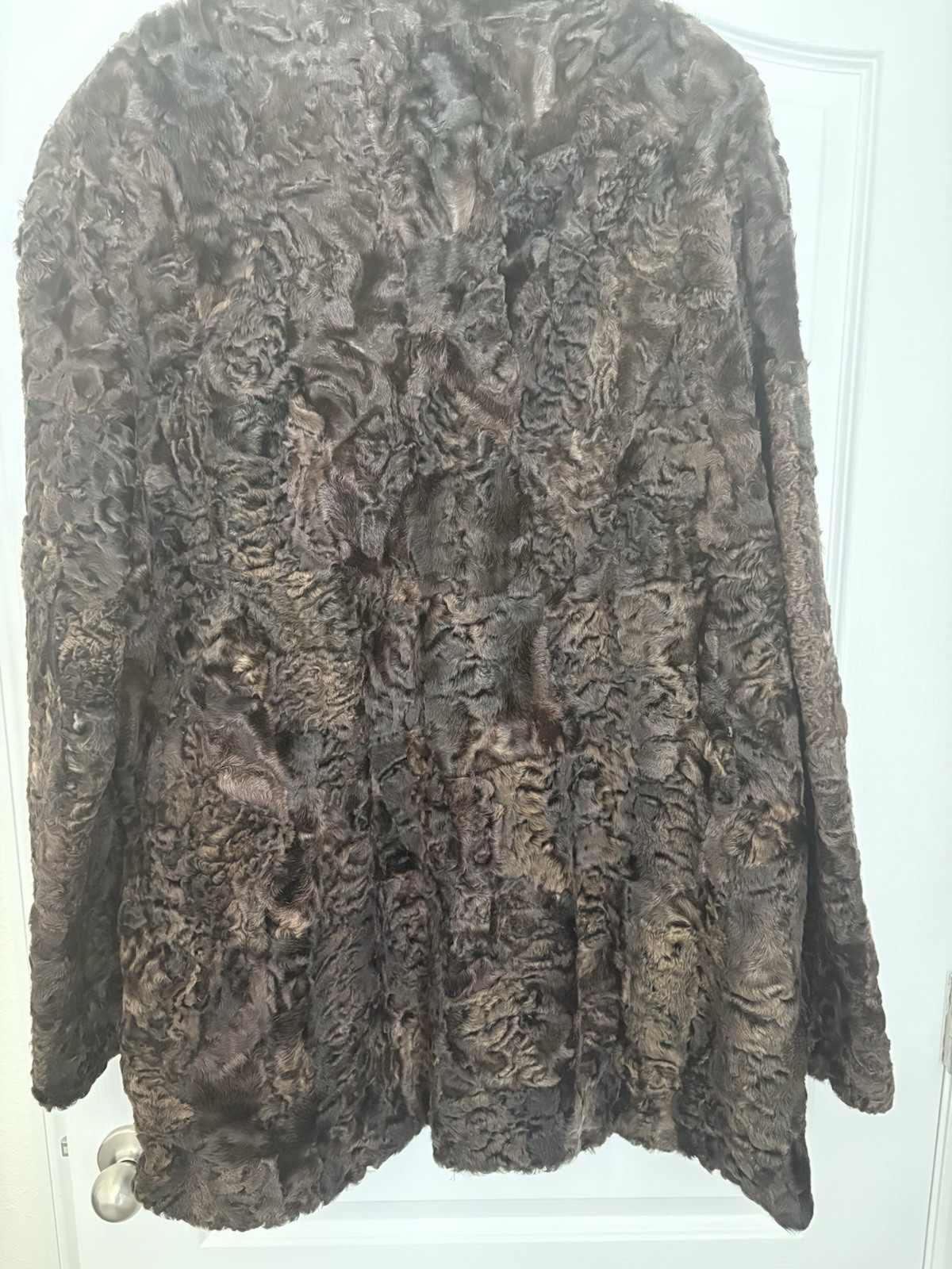The International Collection Select Supreme Vintage Brown Fur Coat