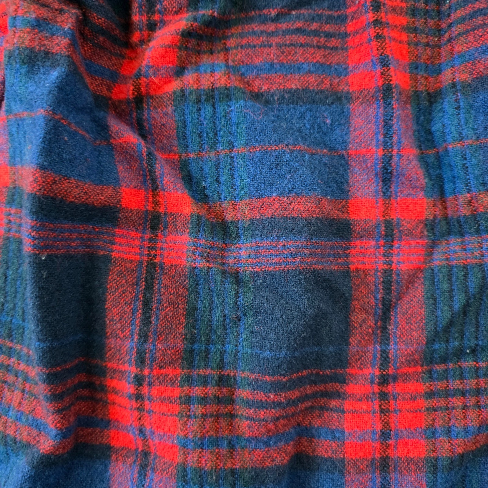 Pendleton Vintage Wool Plaid Midi Skirt Navy Red Green Size 12 Made in USA T528