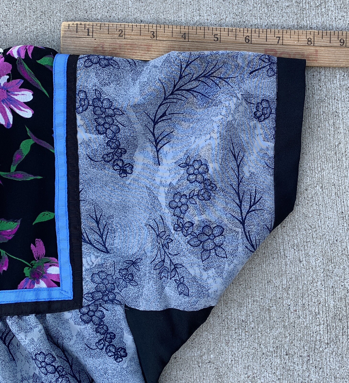 Vintage Made In Hawaii MuuMuu Pockets Zipper In Back TIki Aloha Hawaiian Size P