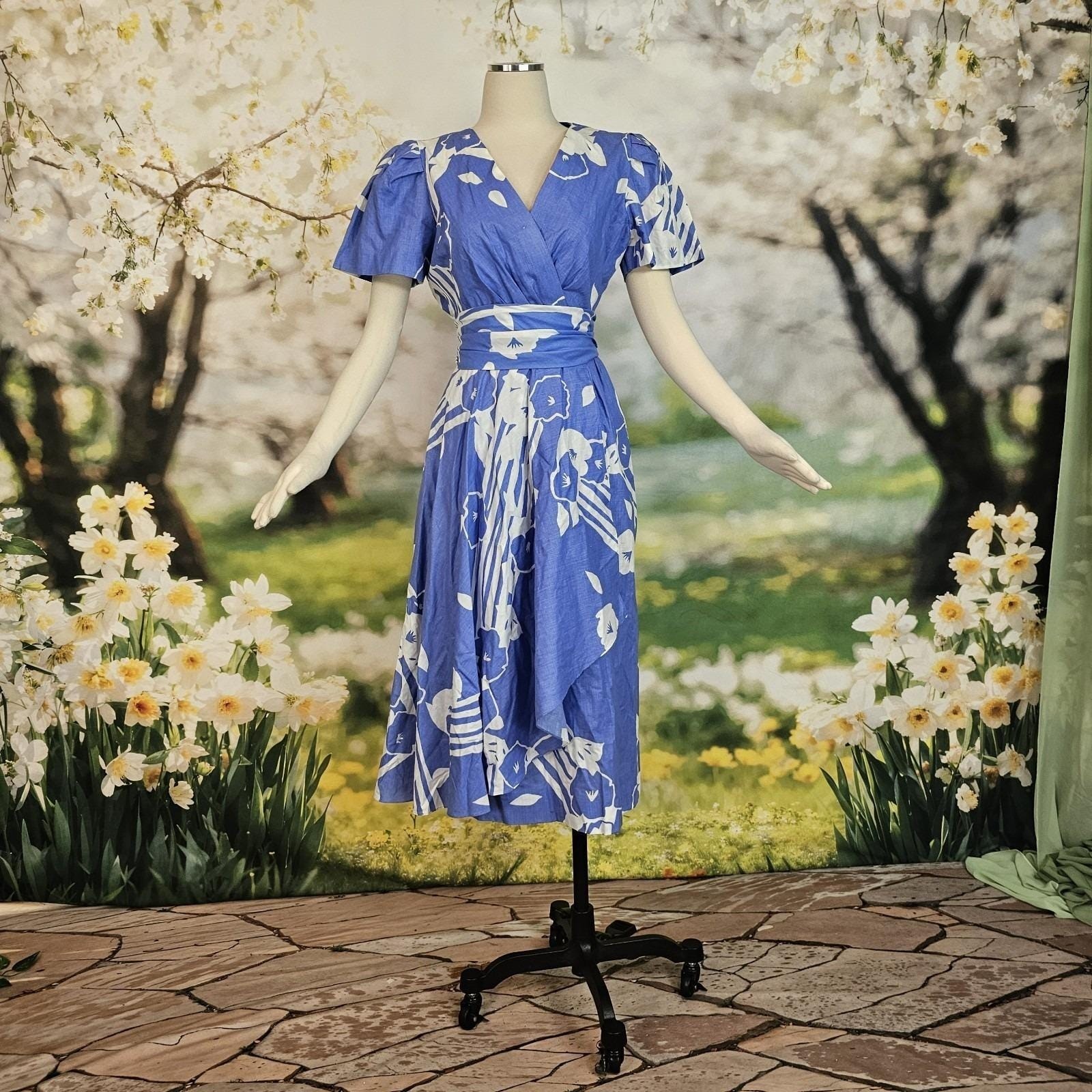 Vintage Faux Wrap Style Dress Sky Blue White Floral Print Fluttery Sleeves Gown