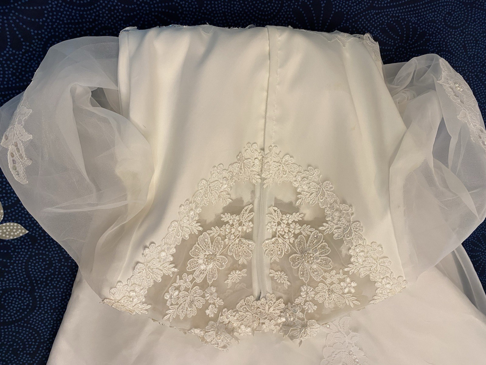 Vintage Lace Pearl Appliqué High Neck Long Sheer Sleeve 1970s Wedding Gown S/M