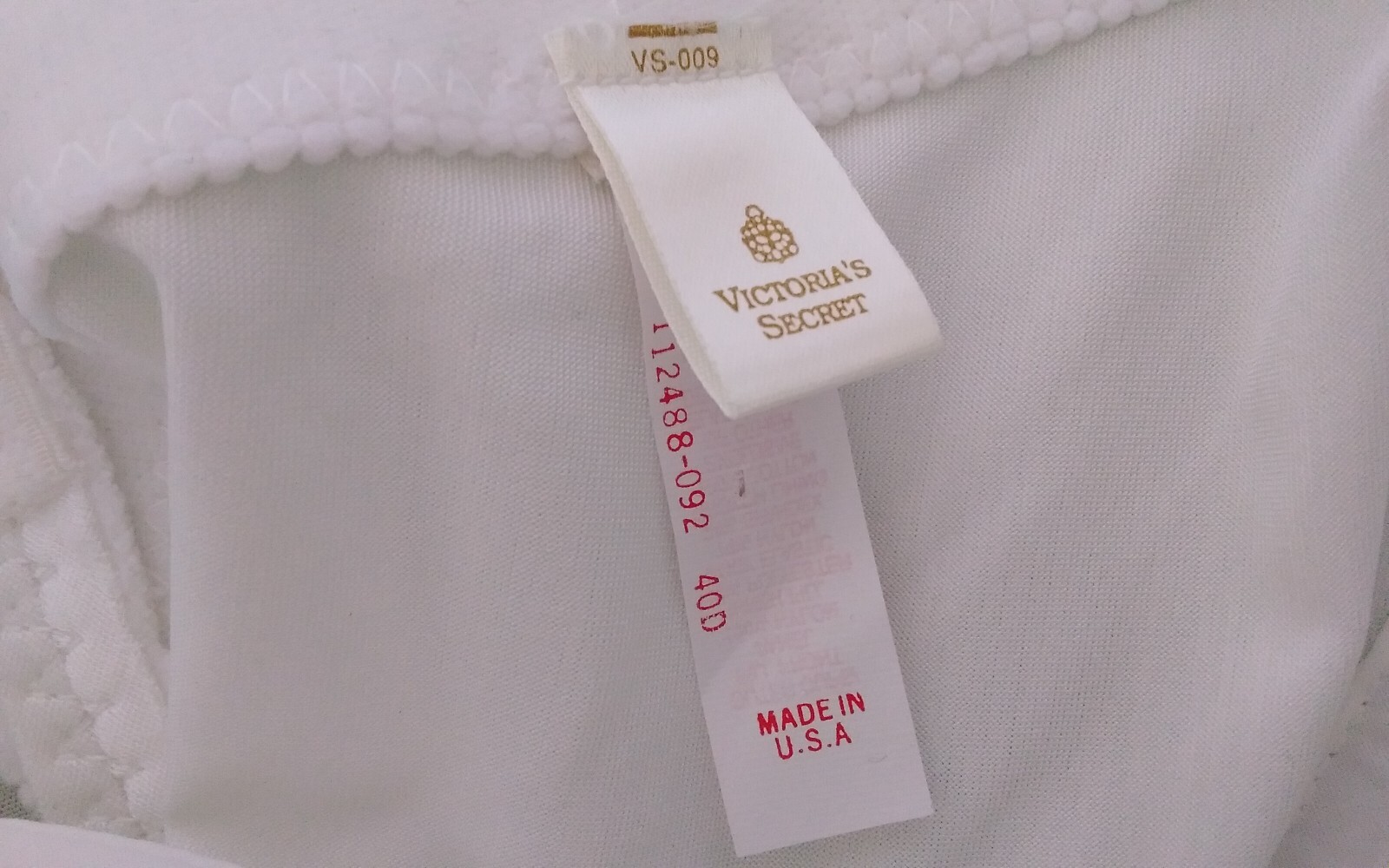 Vintage Victorias Secret White Convertible Body Shaper Girdle 40D USA Gold Crown
