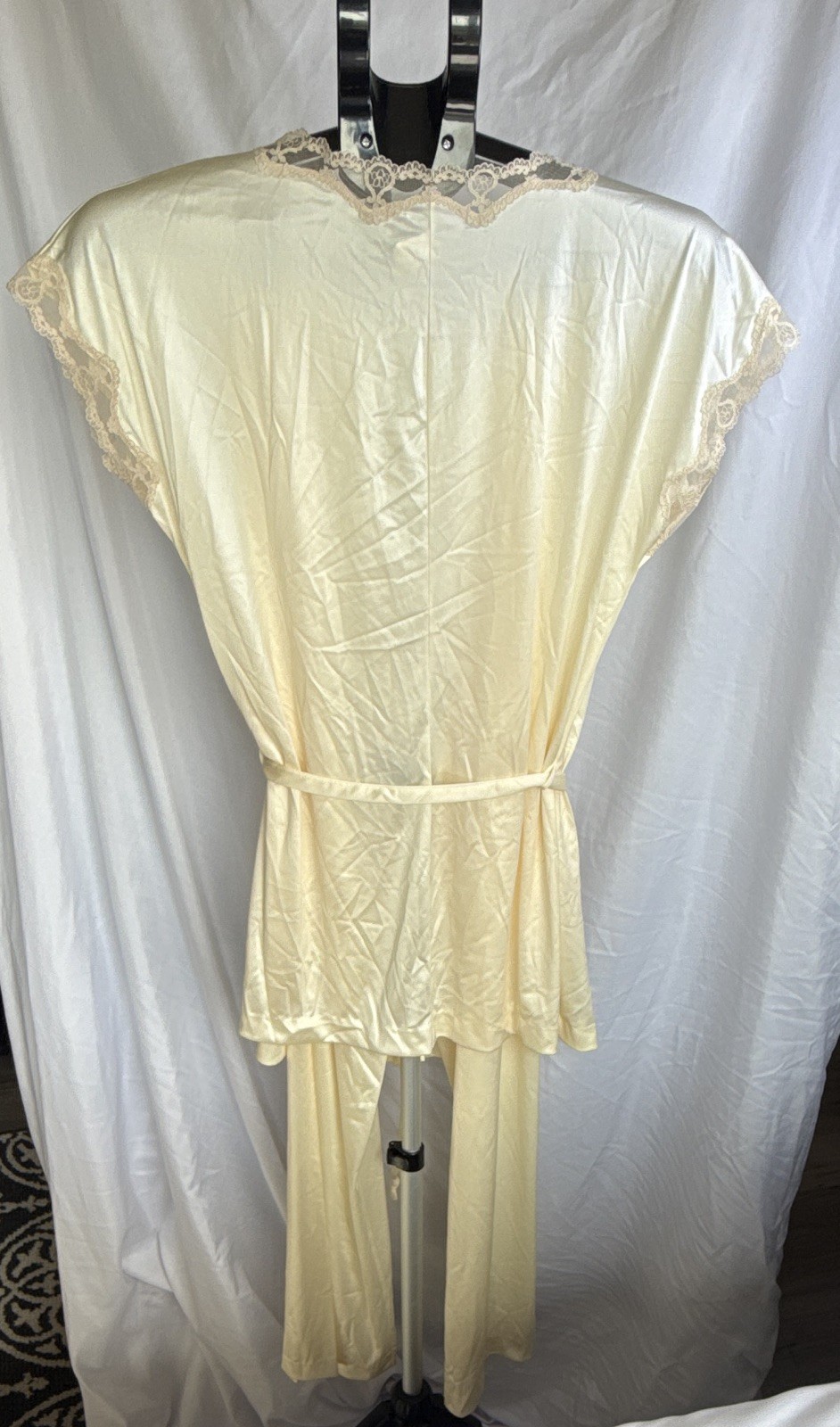 VTG 70s Henson Kickernick Nylon Pajama Set Short Peignoir Wrap Top Pants 34 -A14