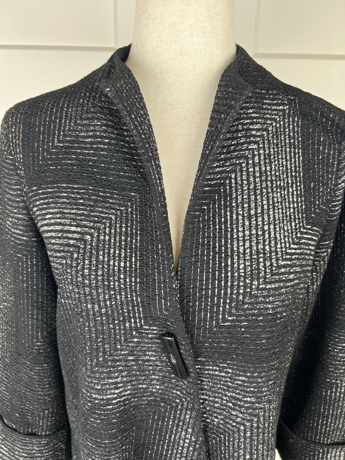 Vintage Joseph Ribkoff Black Silver Textured Knit Jacket Asymmetrical Canada 4