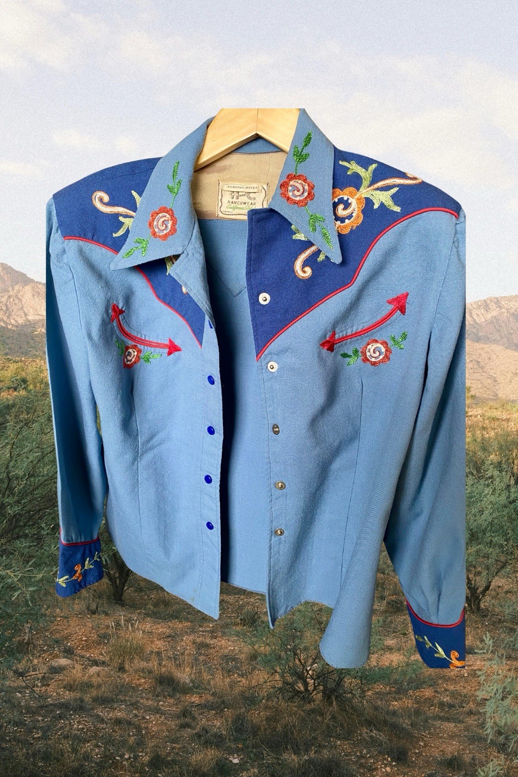 Vintage H Bar C California Ranch Wear Western style Shirt Floral Size S/M