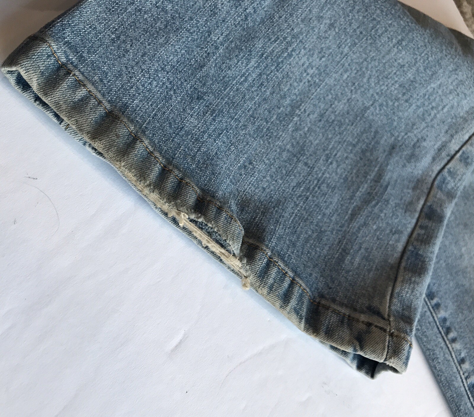 Vintage 2003 Tommy Hilfiger stretch flare jeans size 9 (32 x 31) style 08153339