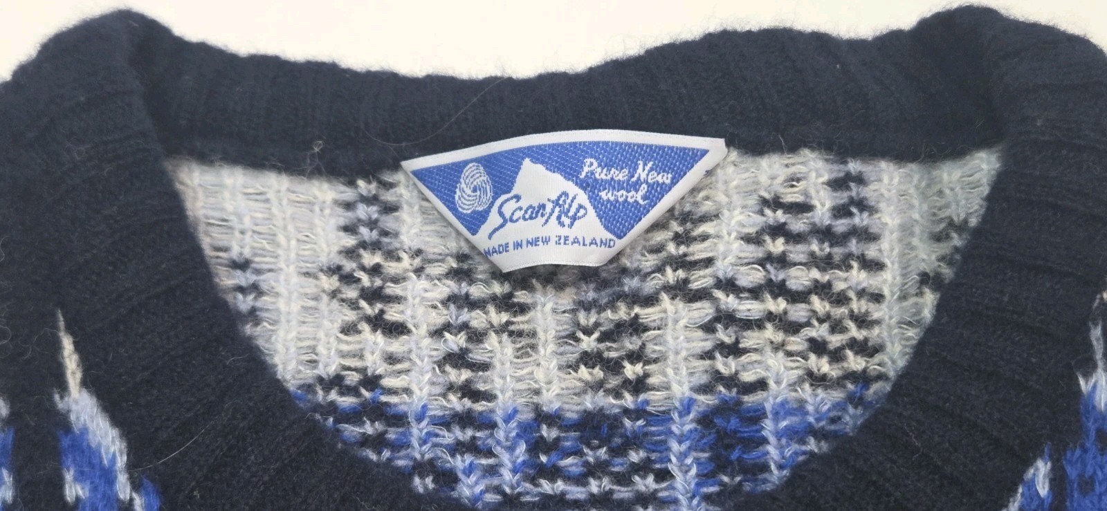 Vtg Scan Alp New Zealand Alpine Themed 80s PURE WOOL Knit Boho Ski Vest Womens L