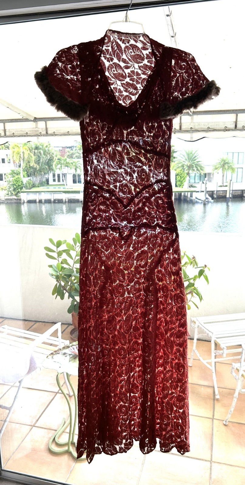 Vintage 30’s long coral lace sleeveless dress matching fur trim lace cape XS-S