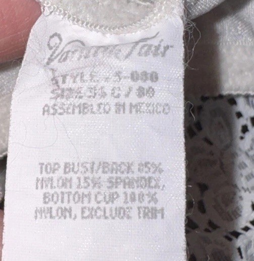 Vintage Vanity Fair Nylon Lace Unlined Bra Size 36C White Underwired