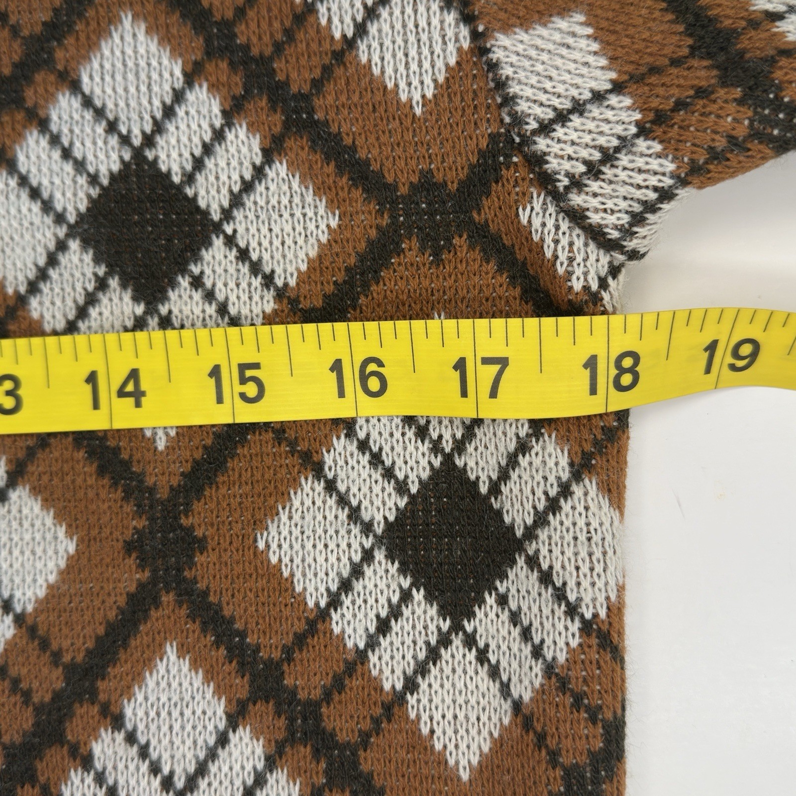 Vintage Essley leisurewear Argyle Crewneck Pullover Sweater Medium Brown