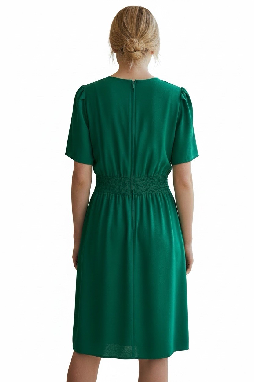 Vintage 80’s Sweetbriar Short Sleeve Green Dress Size 14 Round Neck Poly Blend